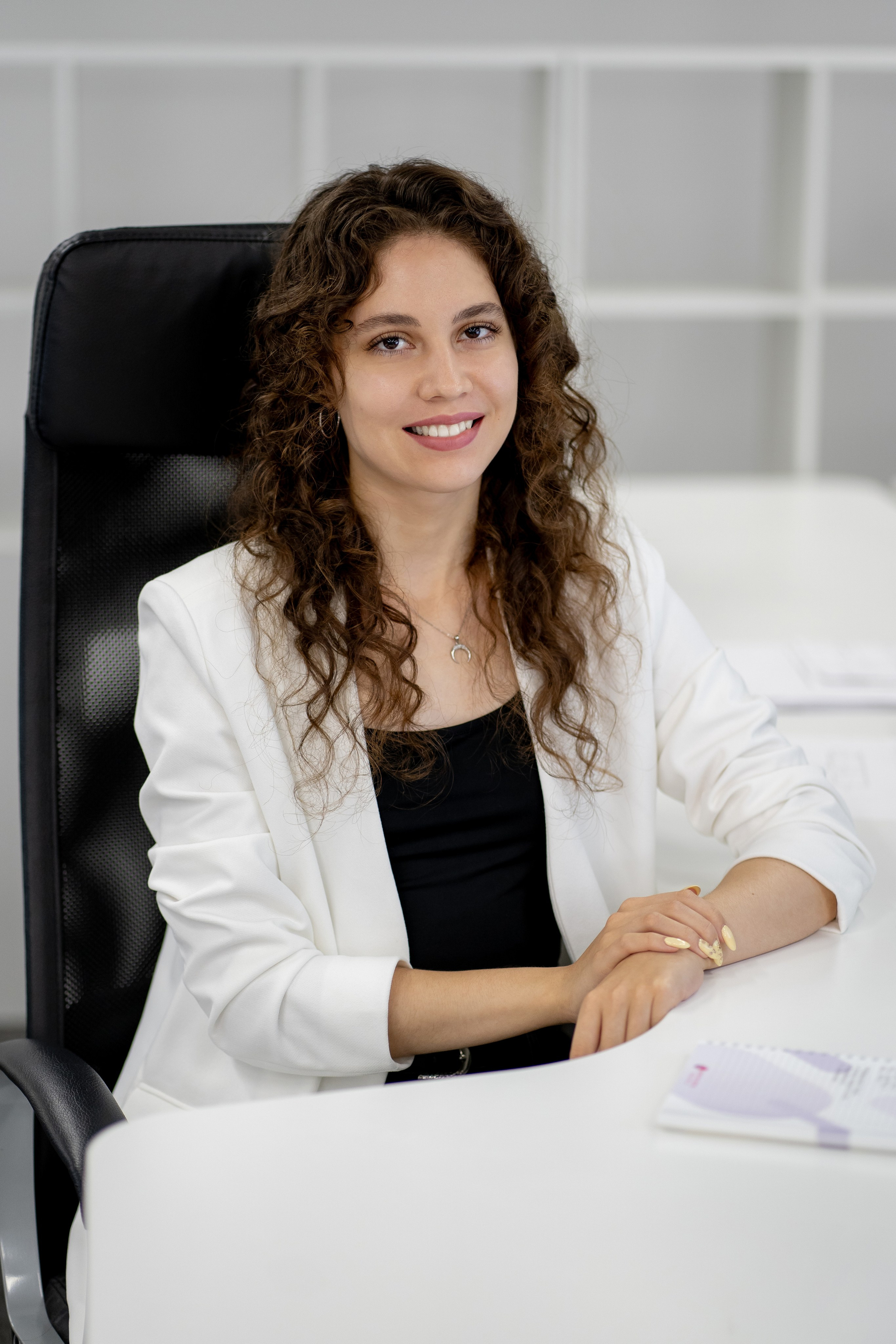 Постановочная портретная фотосъемка. Продакшн для девелопмента и реального сектора