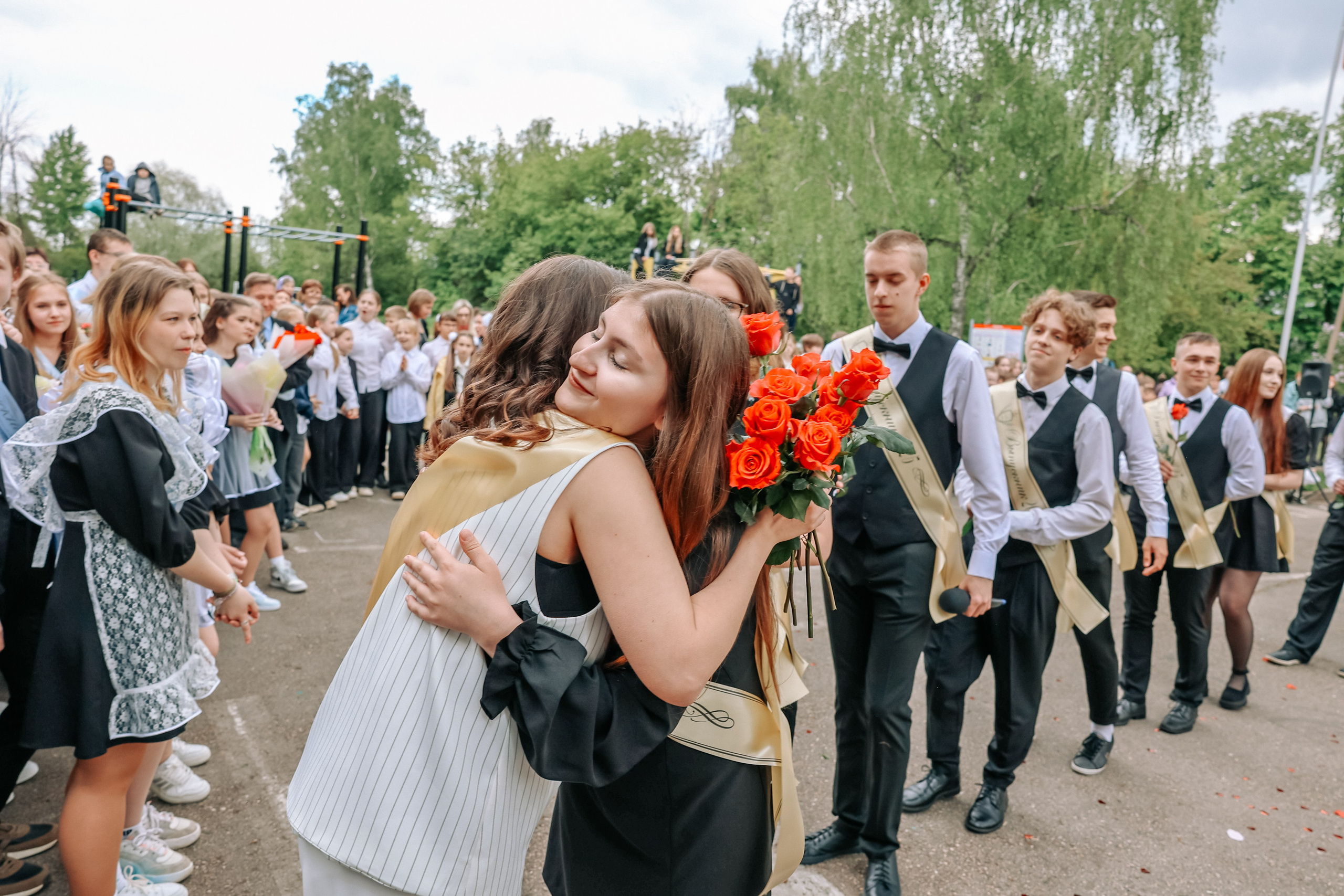 Последний звонок|Школа 140. Фотограф Диана Воробьева Нижний Новгород