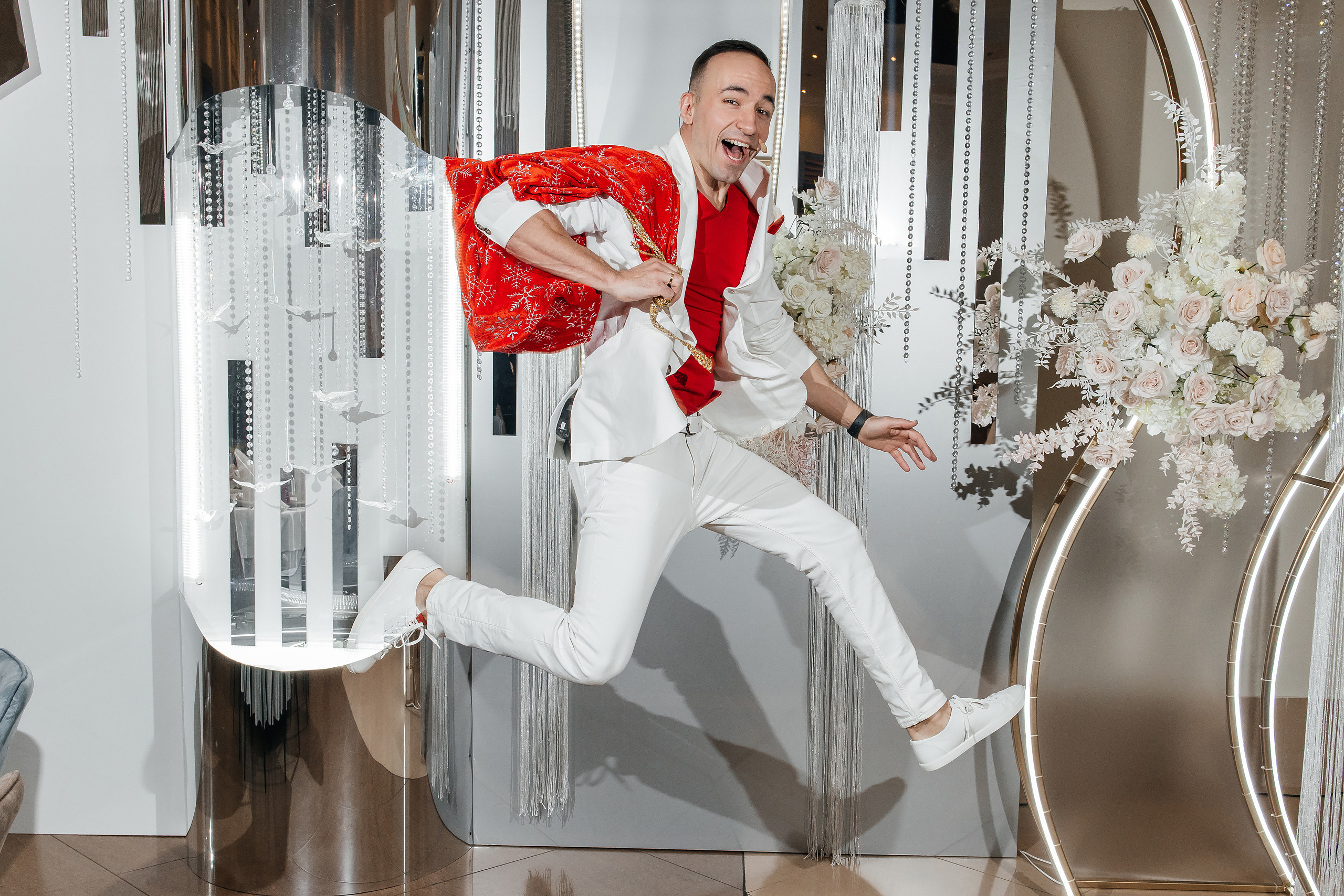 Корпоративы. Свадебный ведущий Виталий Бабаев