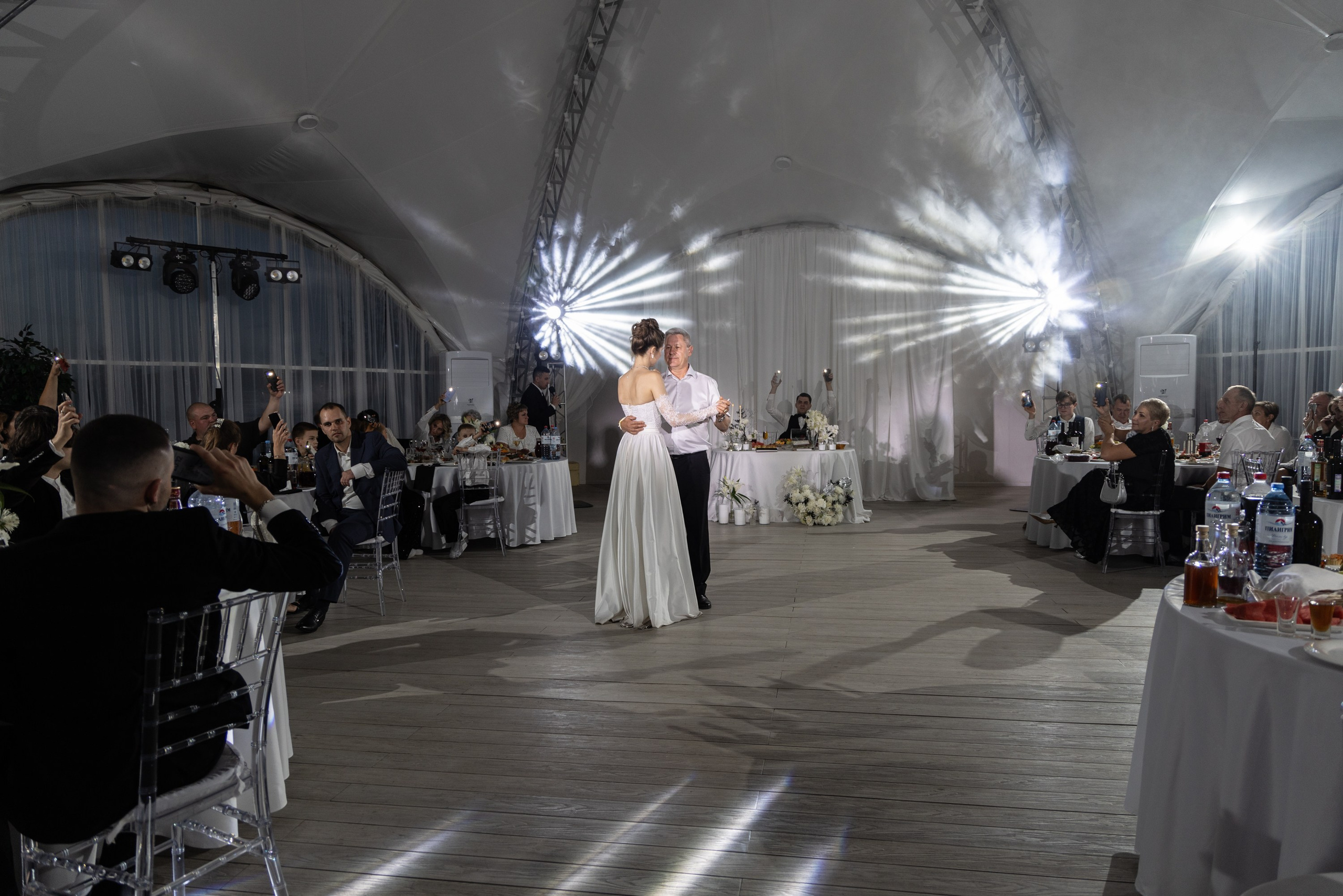 Kirill & Julia. Фотограф свадебный, репортажный, индивидуальный, фото для маркетплейсов, брендов, автосалонов