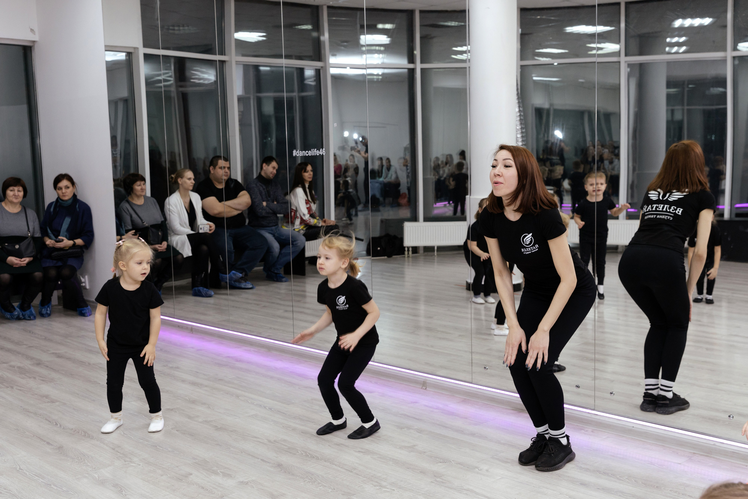 Студия «Взлетай». Открытый урок. Семейный фотограф — Макс Белогрудов