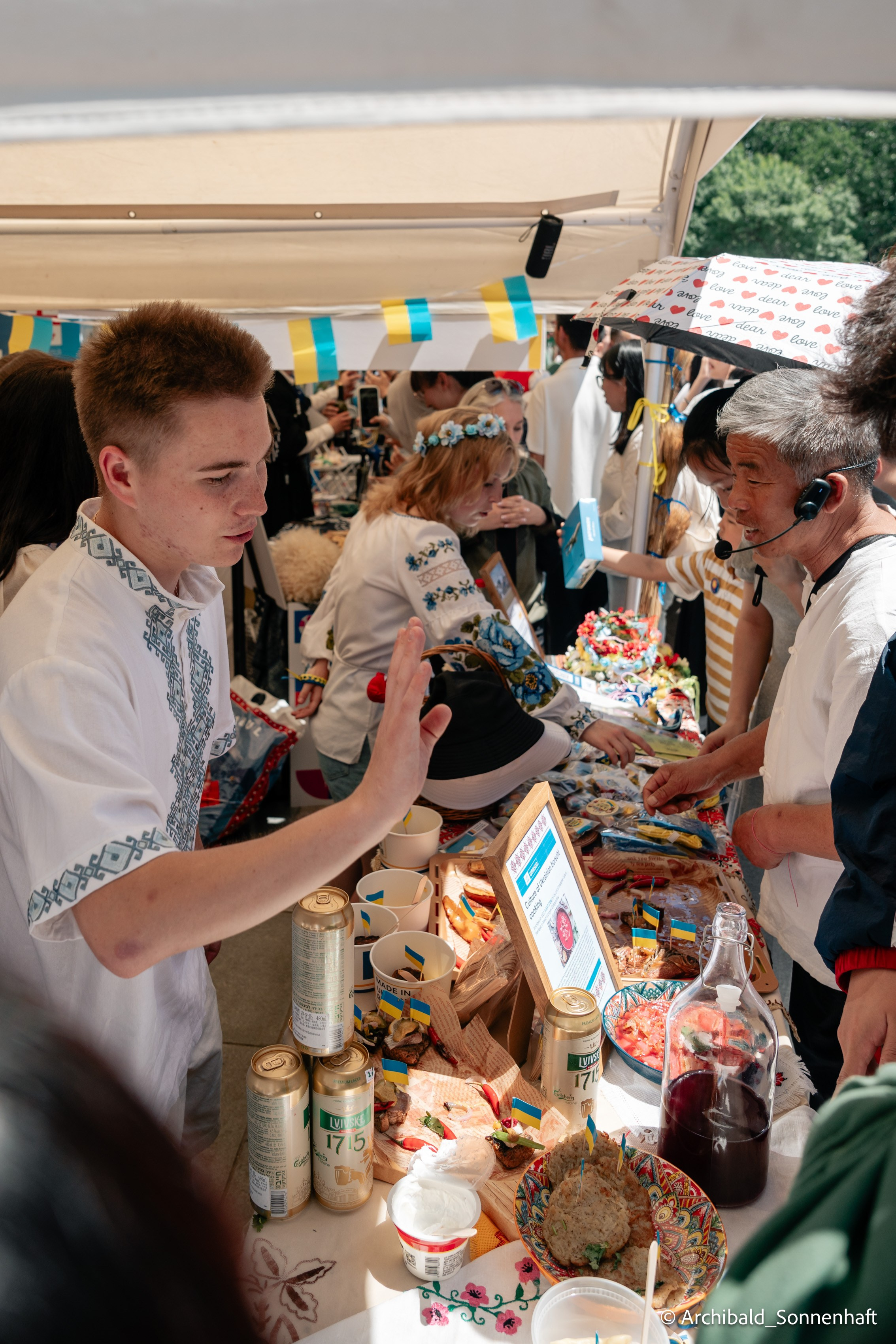 TJU Cultural Festival. Photographer in Guangzhou, China. Archibald Sonnenhaft