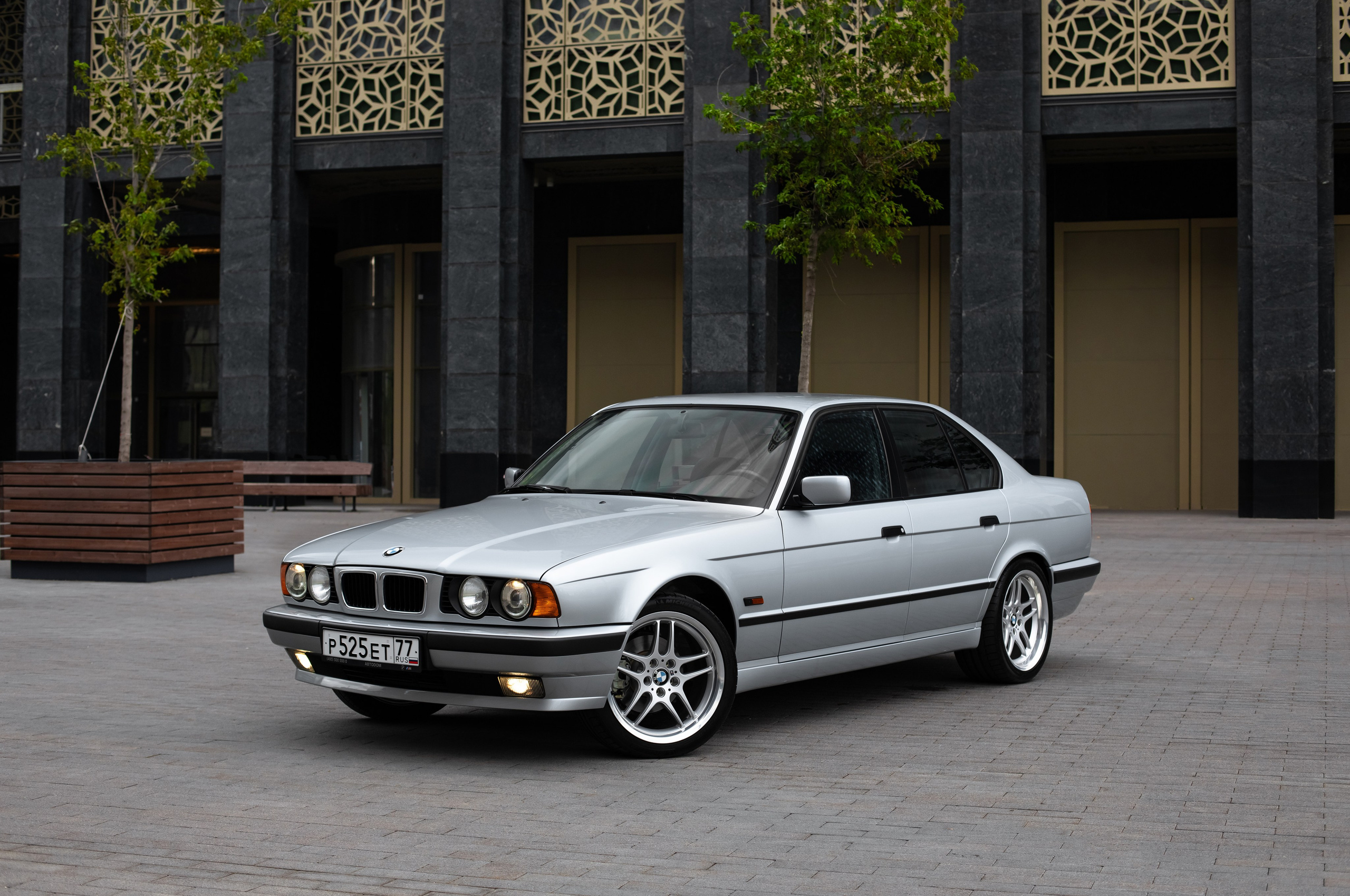 BMW E34. Автомобильный фотограф в Москве Андрей Емельянов