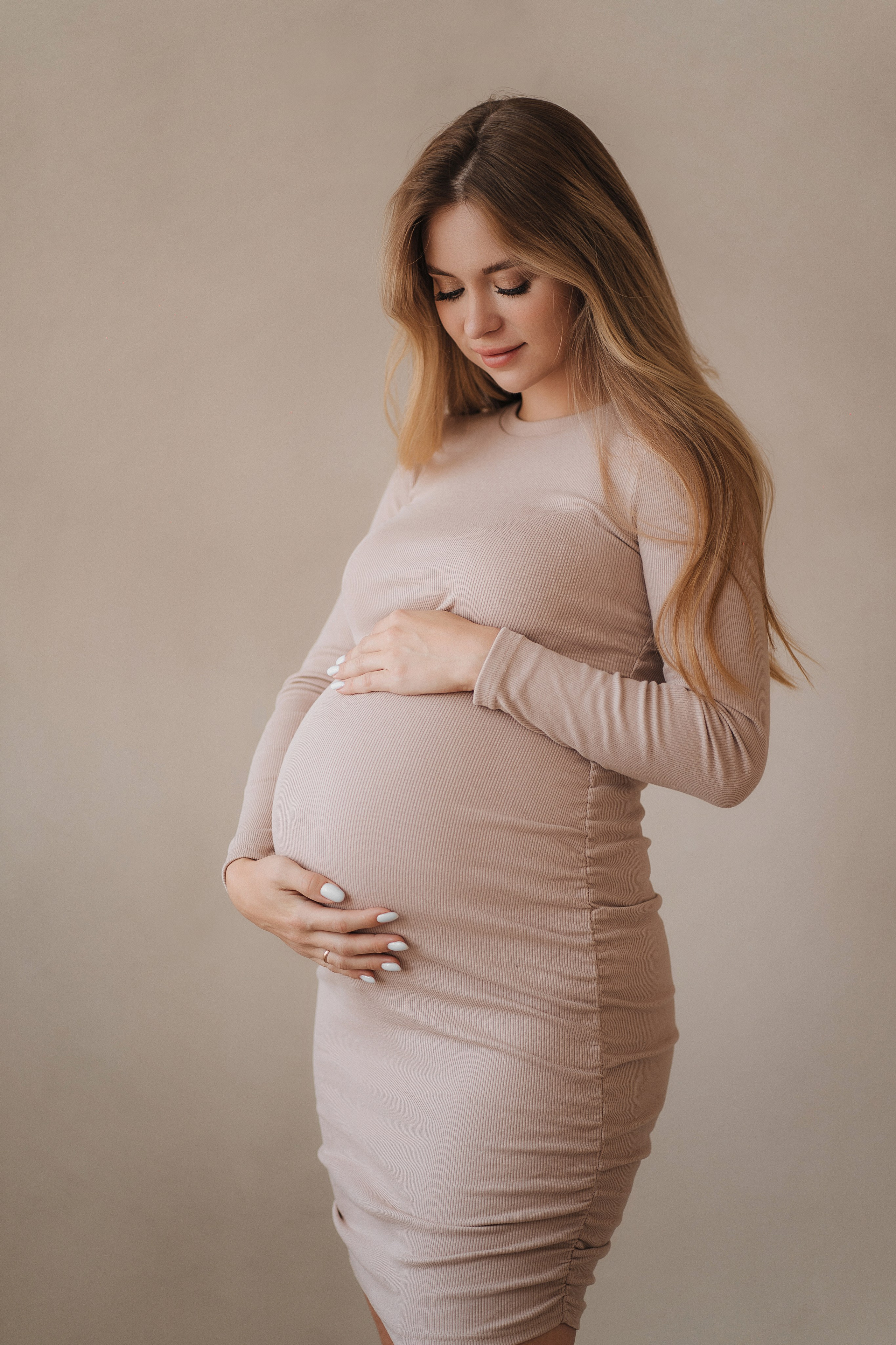 Фотосессия беременности в Екатеринбурге, портрет девушки