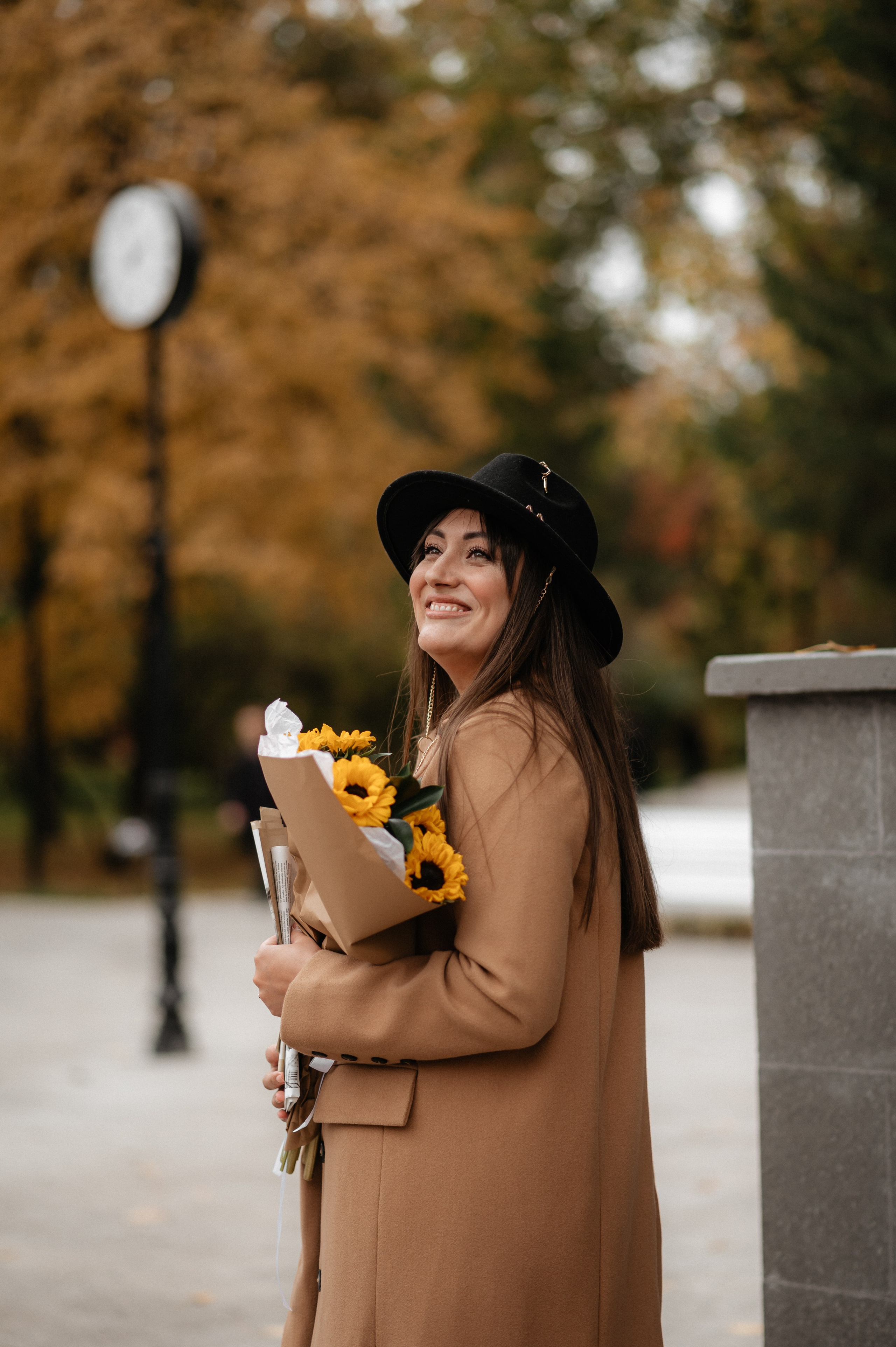 Осенняя прогулка в сквере. Главная