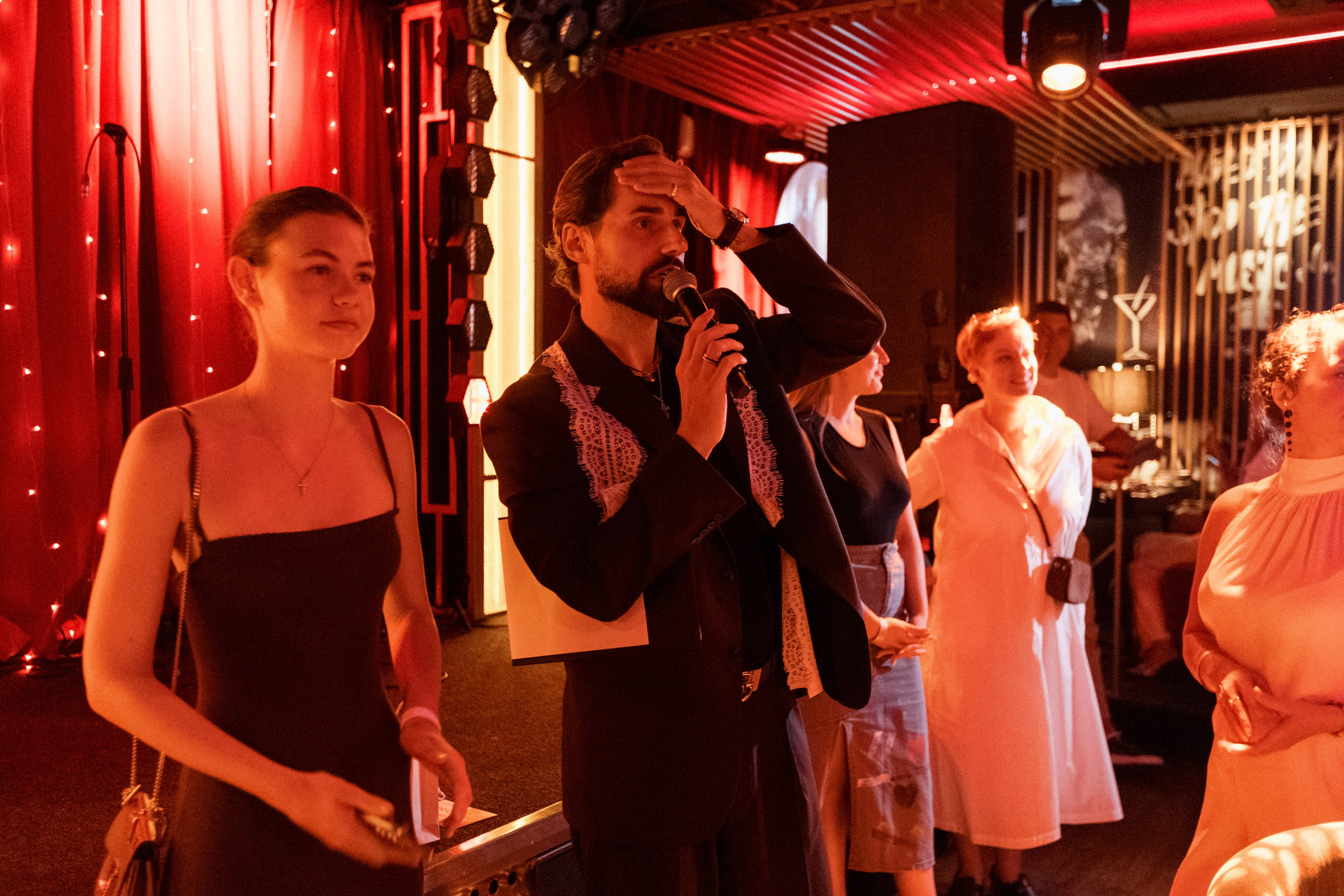 ELE AMU x PLUM — Показ новой коллекции брендов. СВОИ. ФОТООТЧЕТЫ-СОБЫТИЯ-МЕСТА