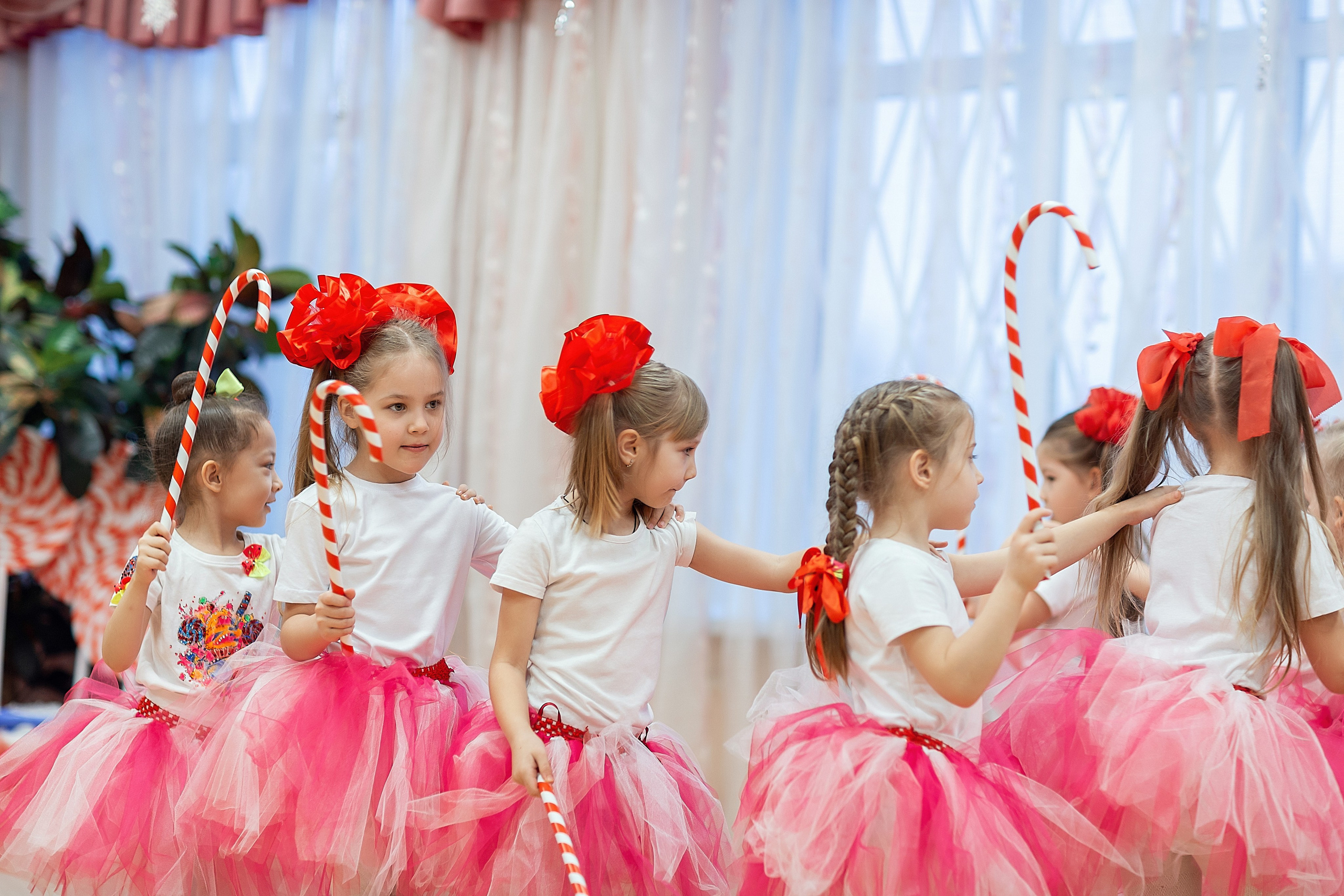 Утренник_"Карамельная фабрика» 2024. Семейный фотограф в Санкт-Петербурге