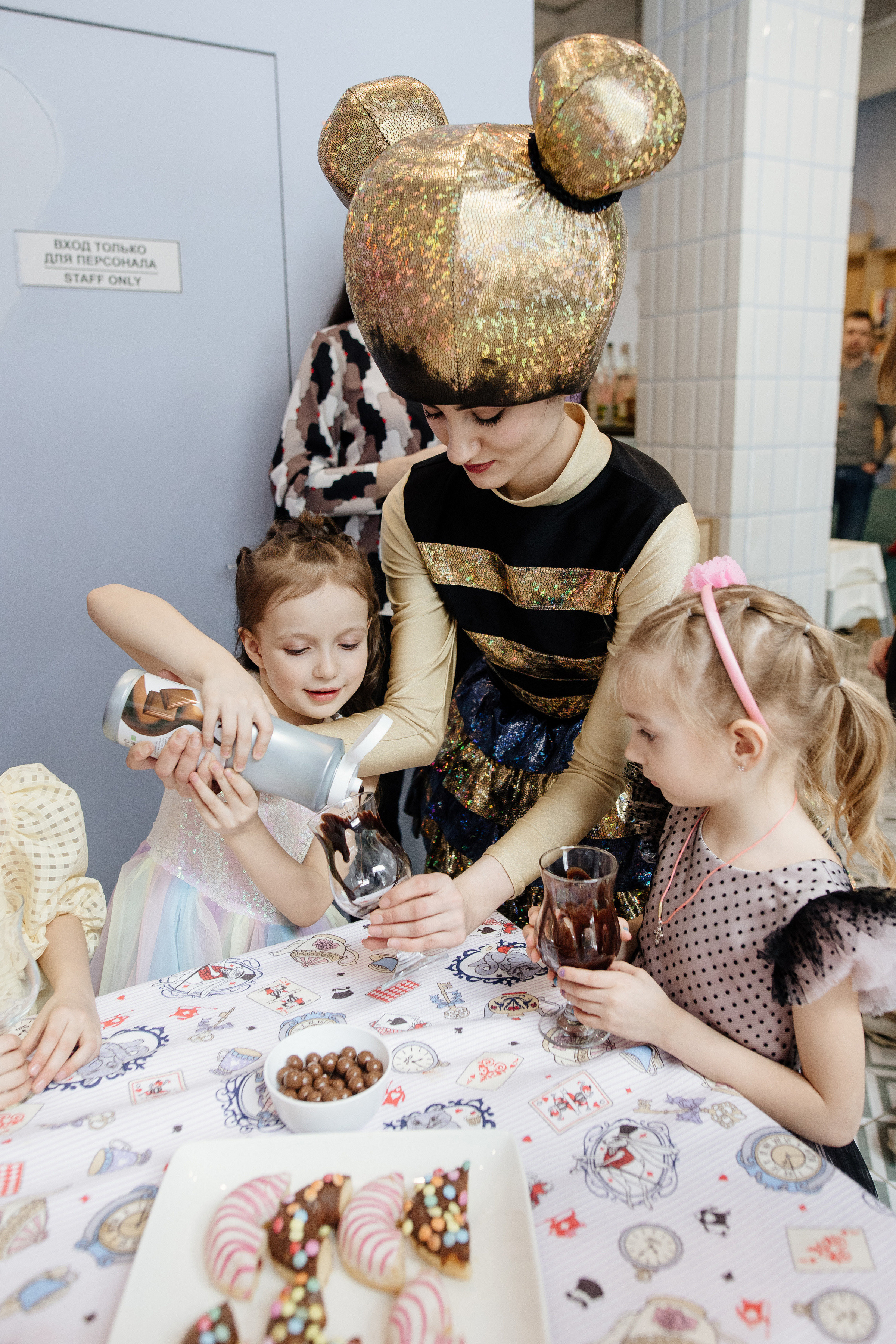 Лизе 6 лет. Свадебный и семейный фотограф Екатерина Иванова