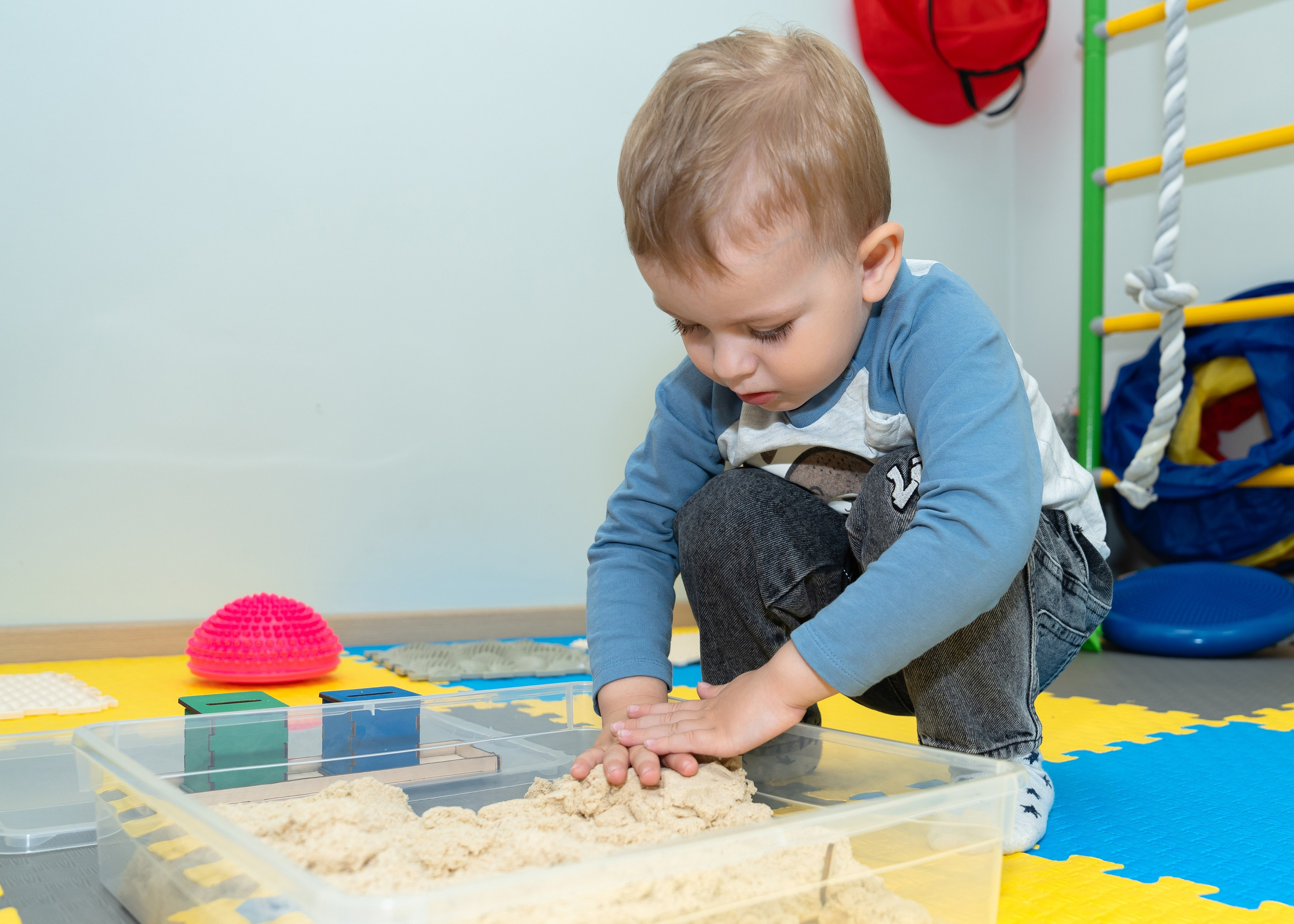 Нейроигры: весело и полезно. Крамер Юлиана детский и семейный фотограф