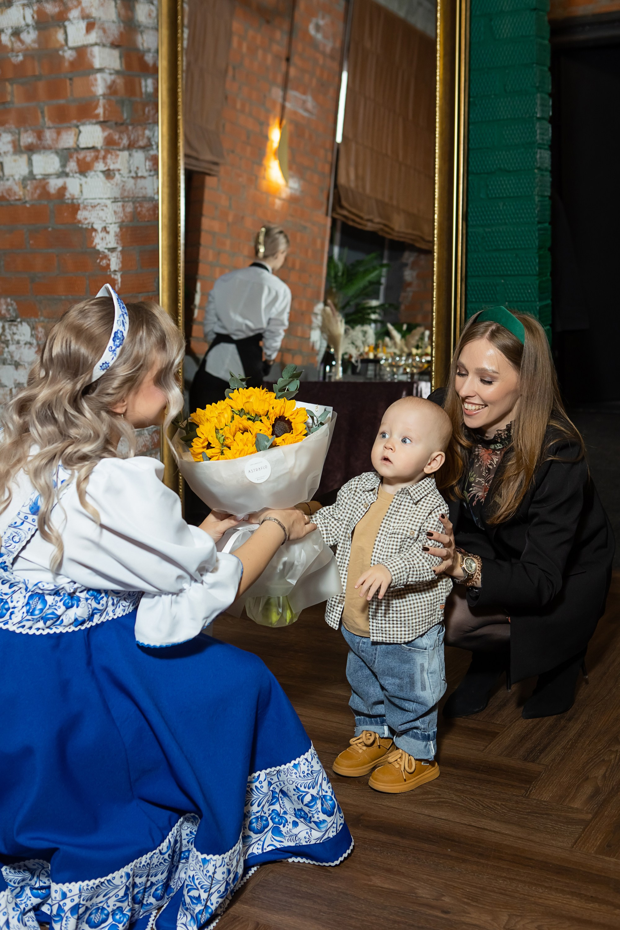 День Рождения в Food Factory. Репортажный и семейный фотограф в Новосибирске Елена Каменева