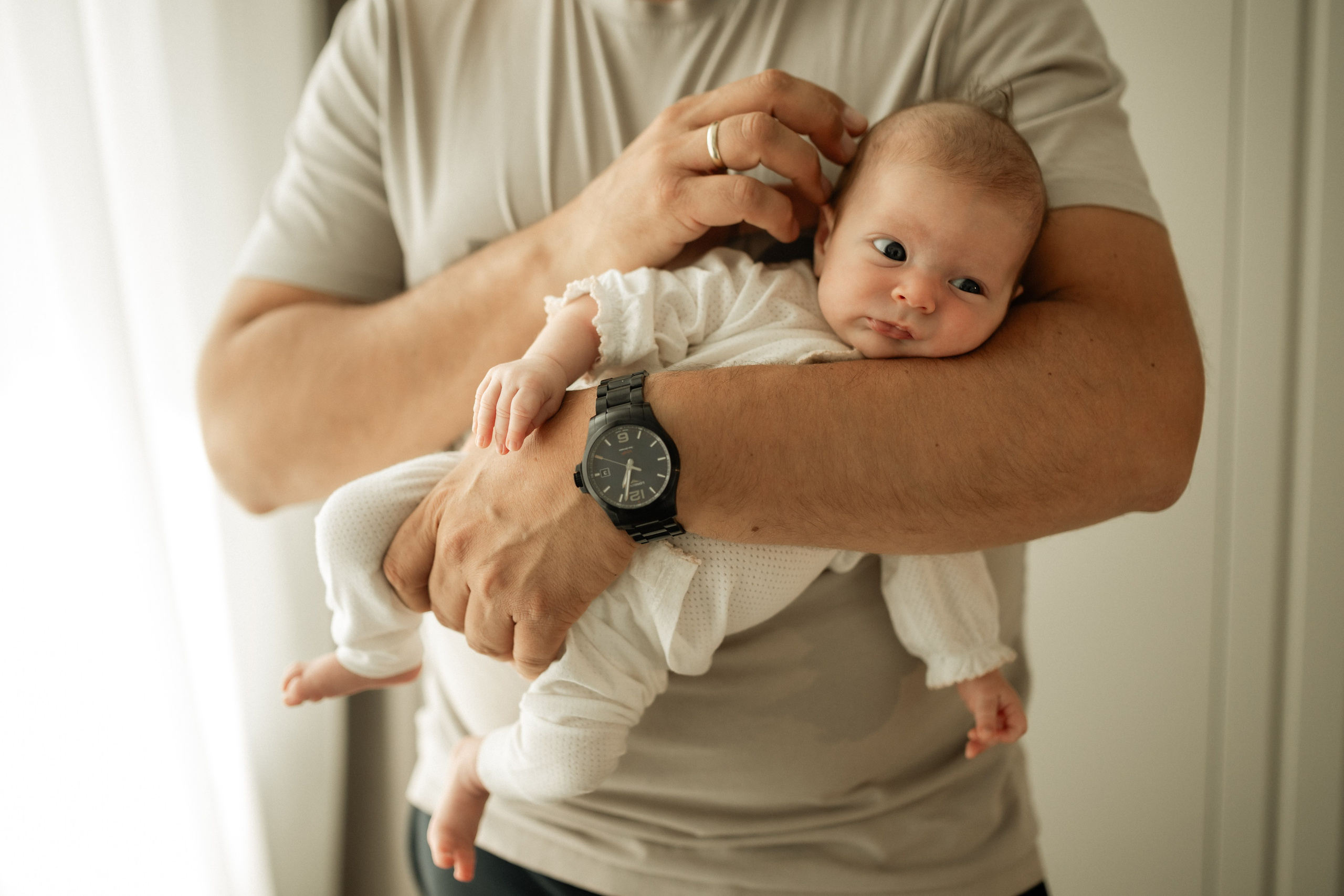 Выписка из роддома. Профессиональный семейный и церковный фотограф в Ростове-на-Дону