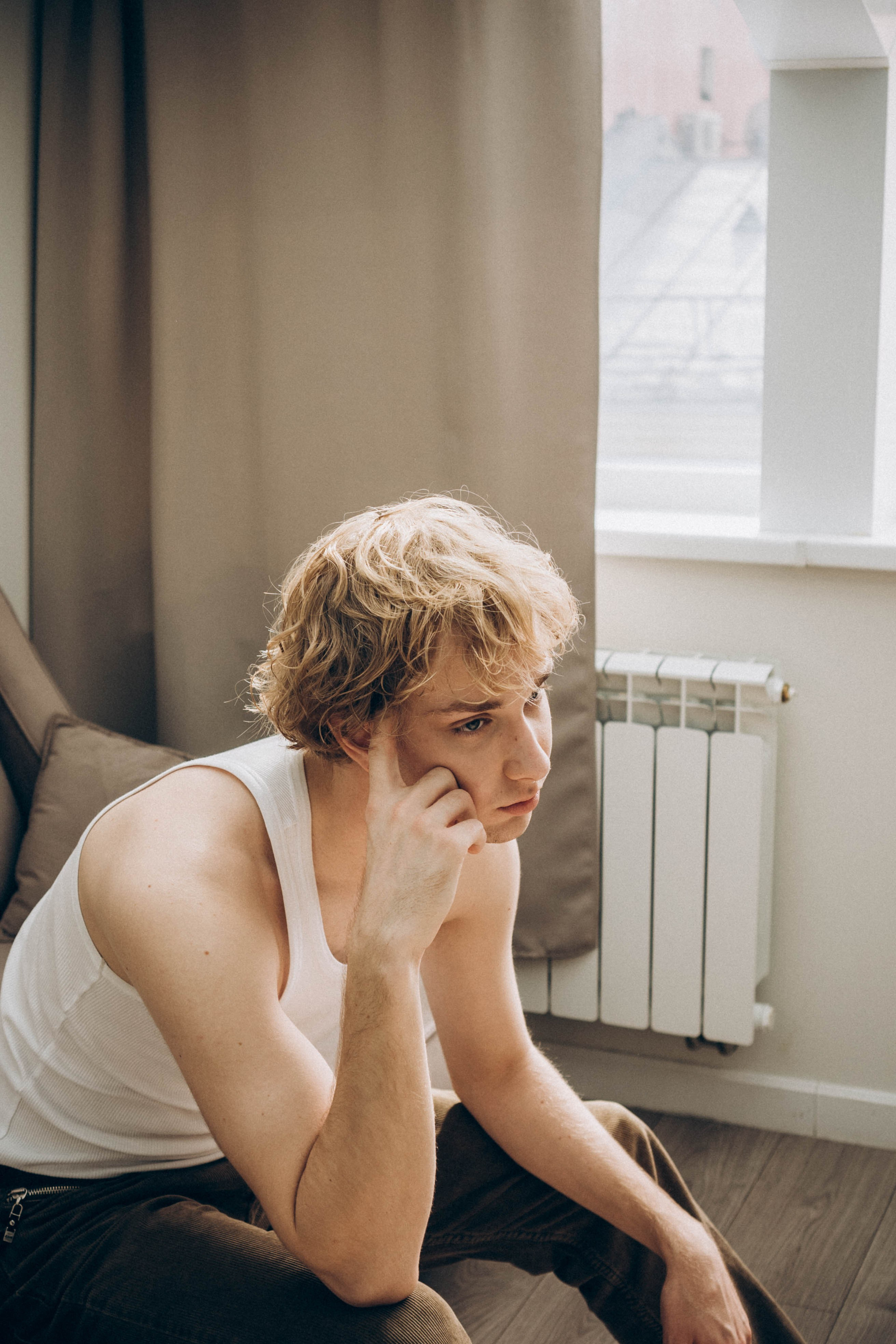 СВАДЕБНАЯ СЬЕМКА В ОТЕЛЕ. СБОРЫ ЖЕНИХА И НЕВЕСТЫ И ТАКЖЕ ТОР И ПОДГОТОВКА К ПРОГУЛКЕ. Профессиональный фотограф, Санкт-Петербург — Виктория Богомолова