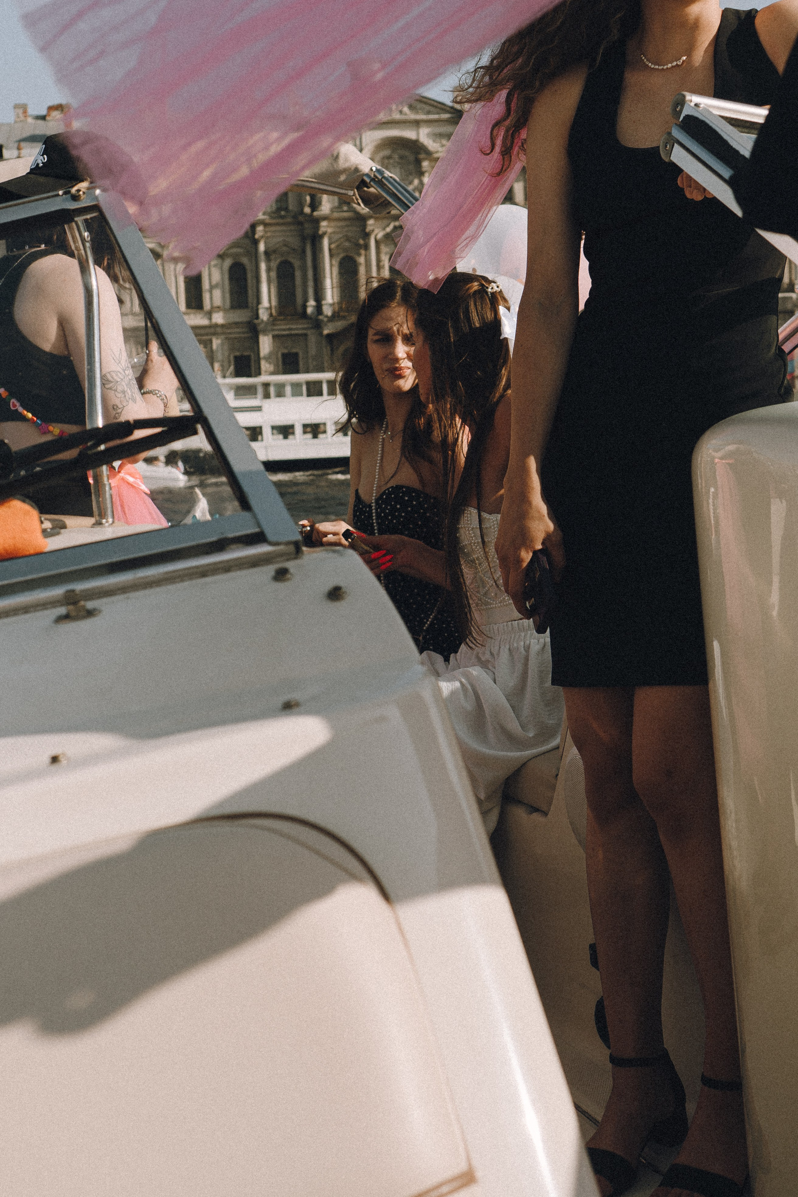 ДЕВИЧНИК НА КАТЕРЕ. Профессиональный фотограф, Санкт-Петербург — Виктория Богомолова