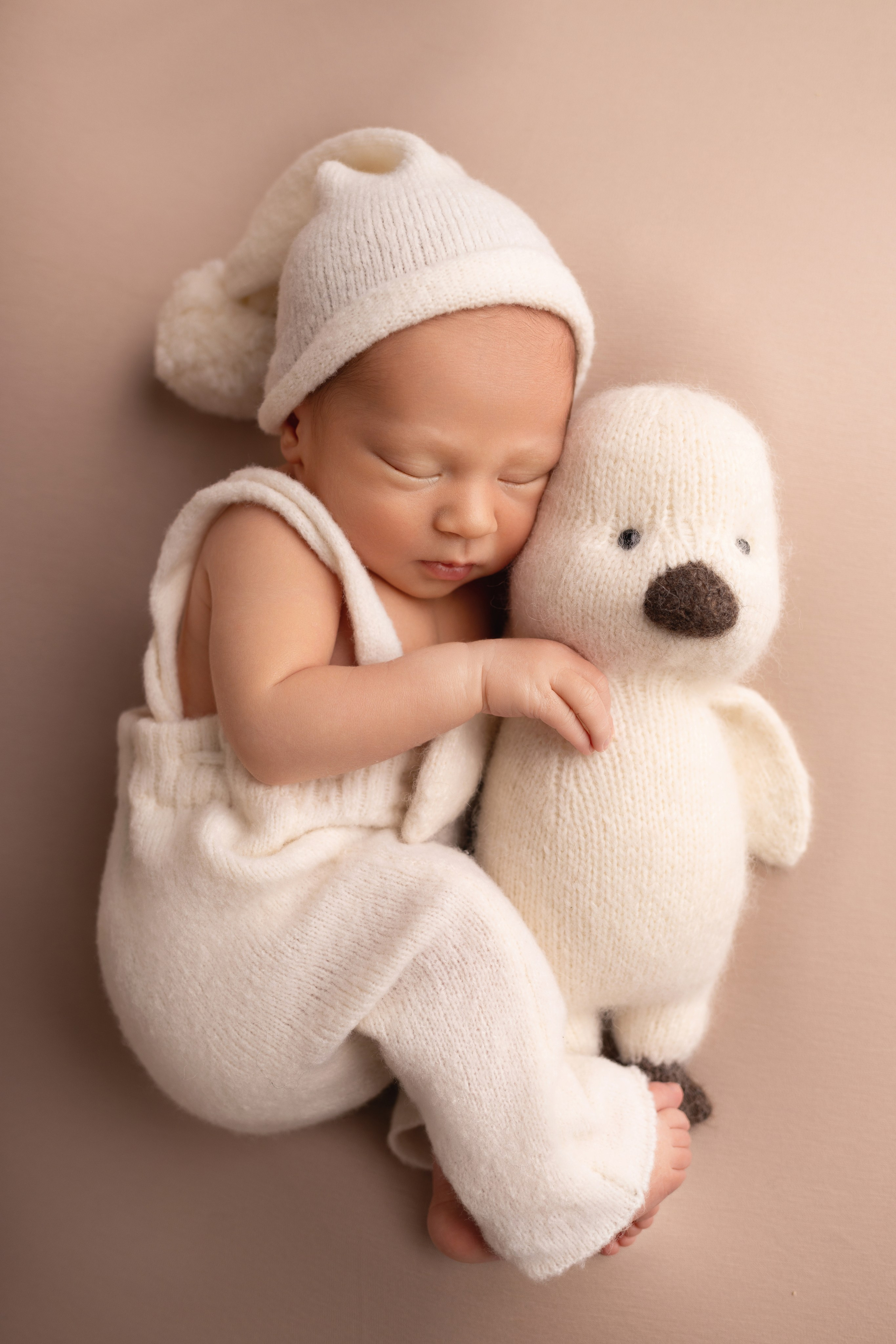 Классическая фотосессия малыша. Фотограф новорожденных малышей в Омске и Омской области Эльвира Камаева