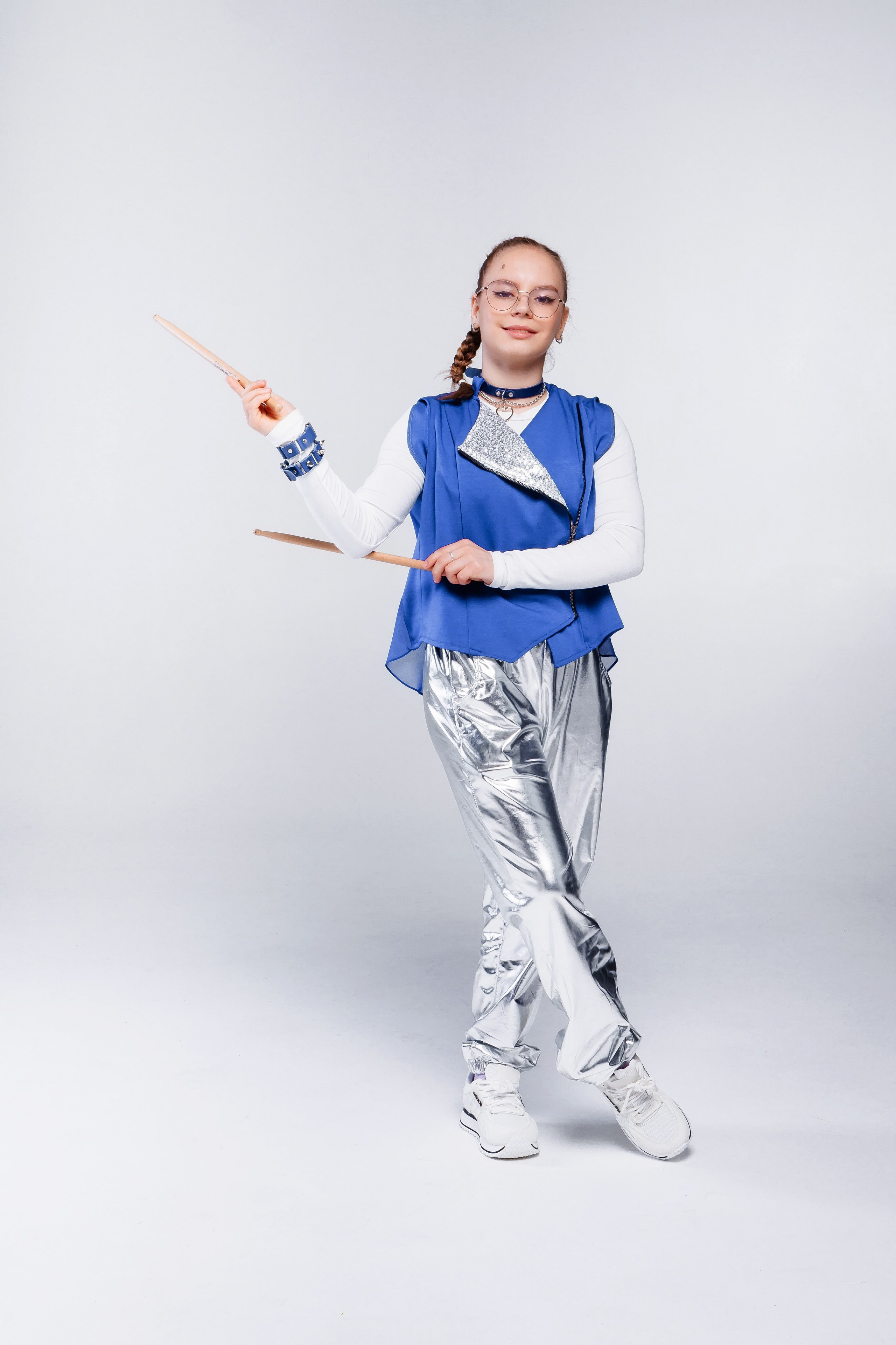 Съемка в студии на Афишу или другие нужды. Семейный и Свадебный фотограф в Астане Александр Астапов