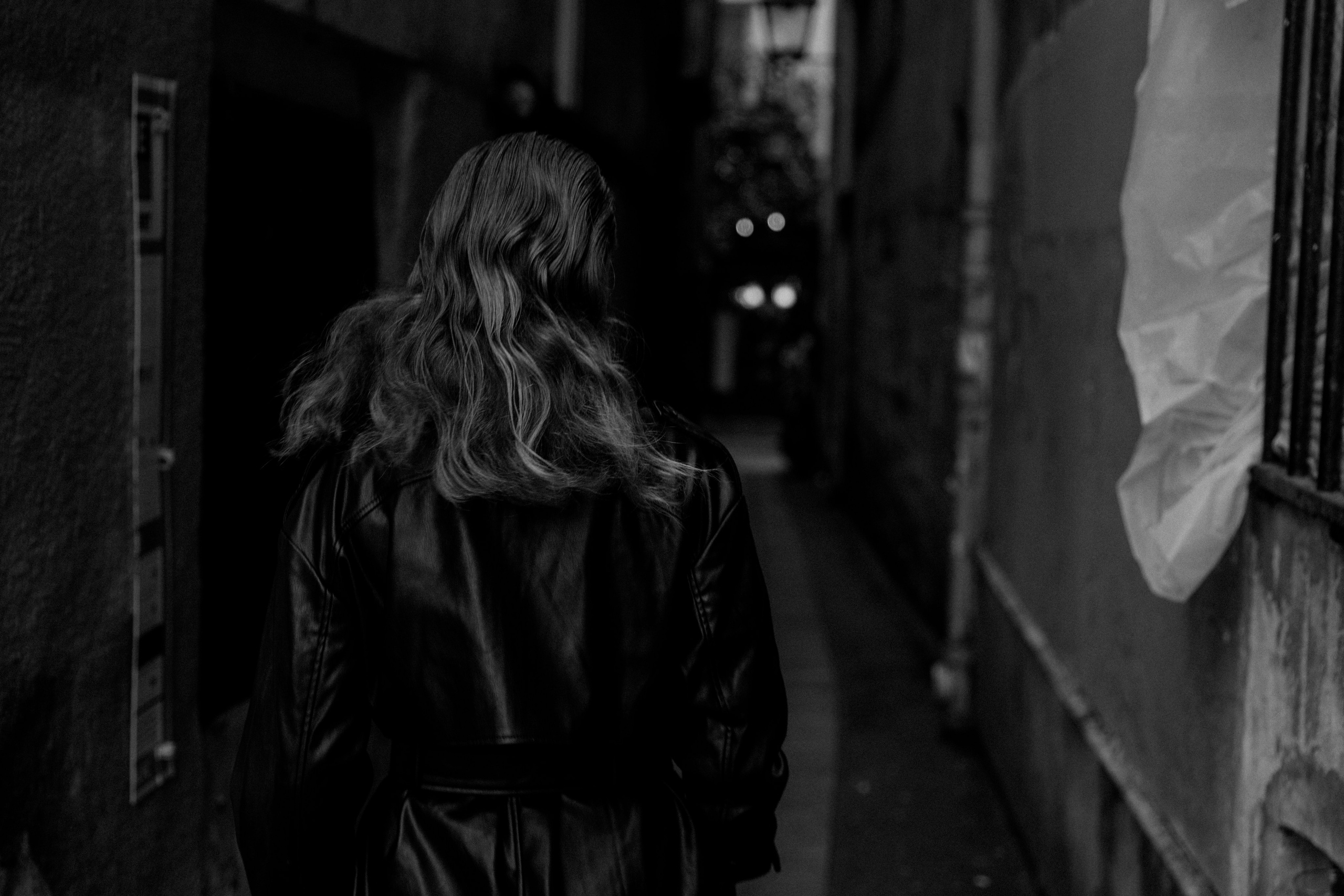 Femme fatale. Photographer in Paris