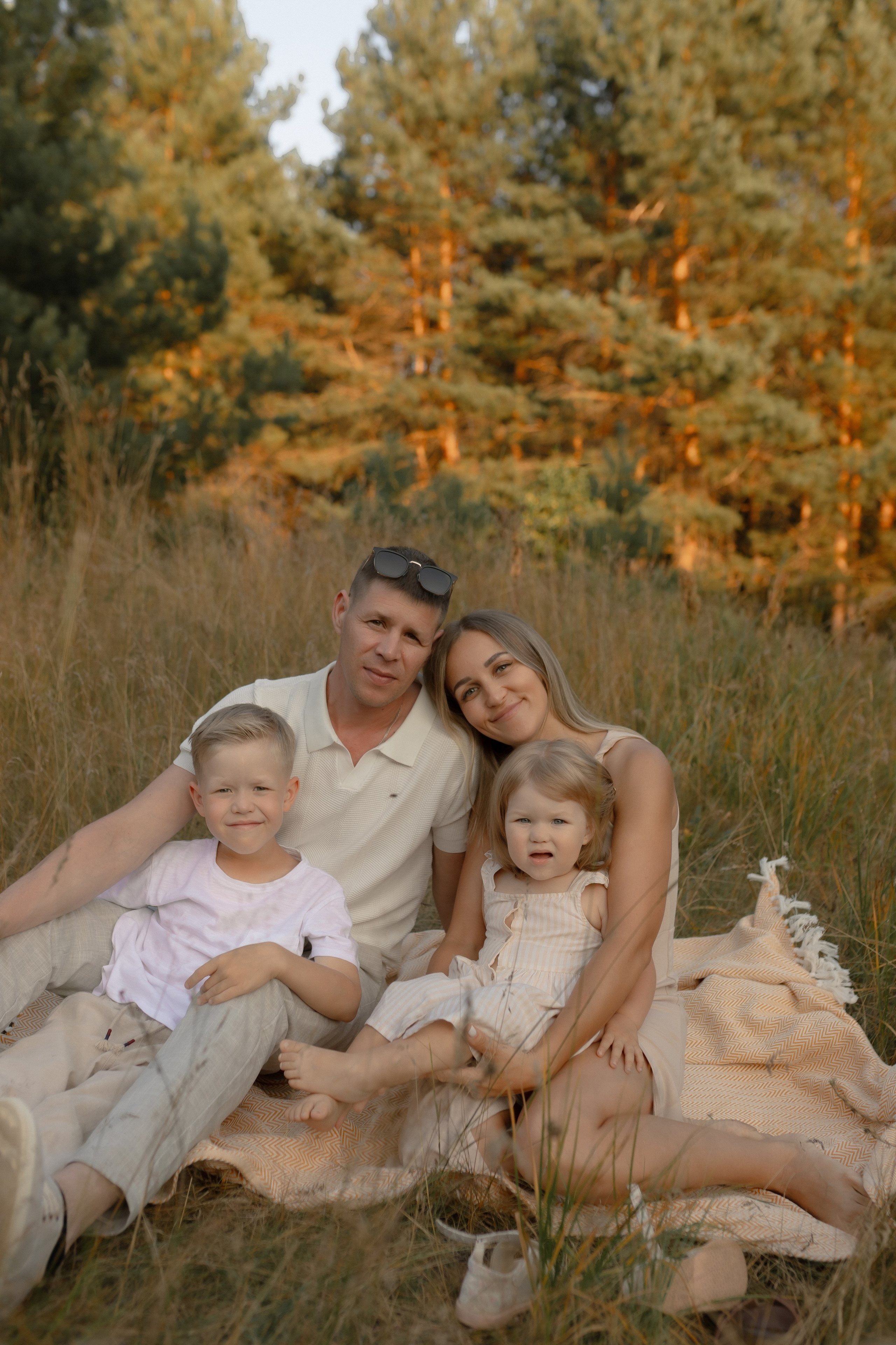 Алексей, Мария, Ваня и Варя. Фотограф Татьяна Семенова