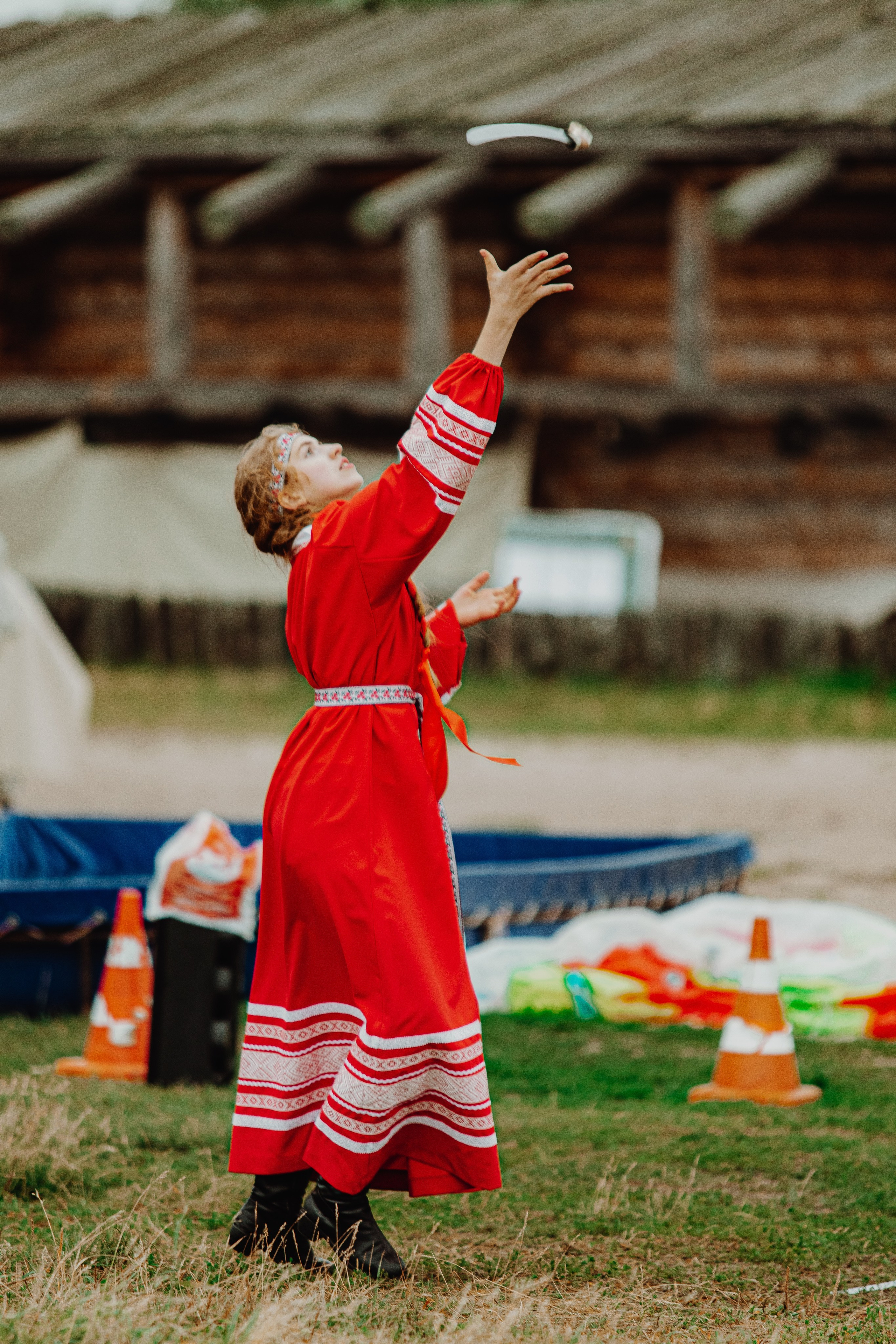 Фестиваль «Абалакское поле» XVI. Арт-фотограф Крис Л. в Тобольске: портрет, семейные, свадьбы