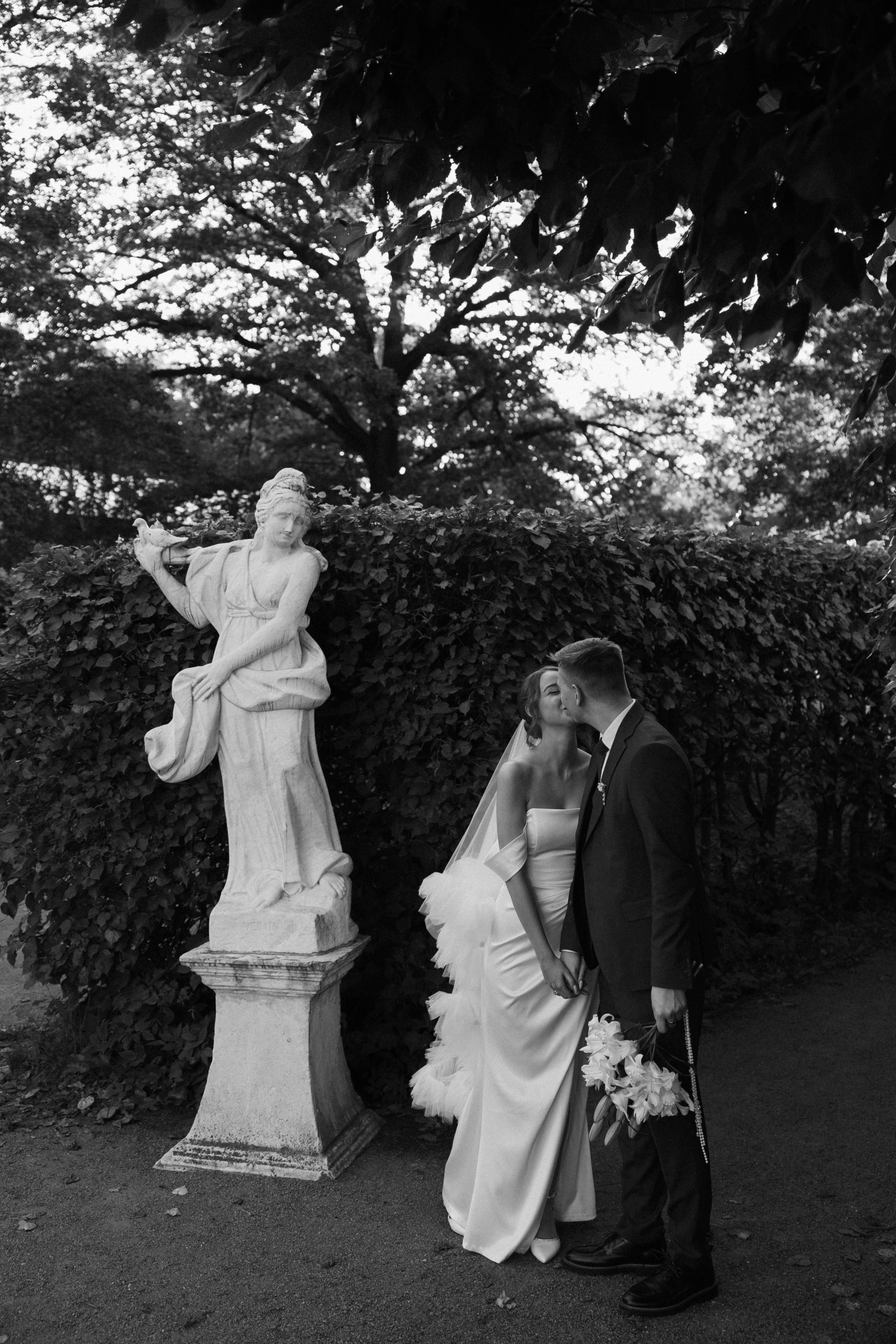 Анна и Никита | от. Twelve + Кусково + банкет. Свадебный фотограф Москва Анастасия Храмова