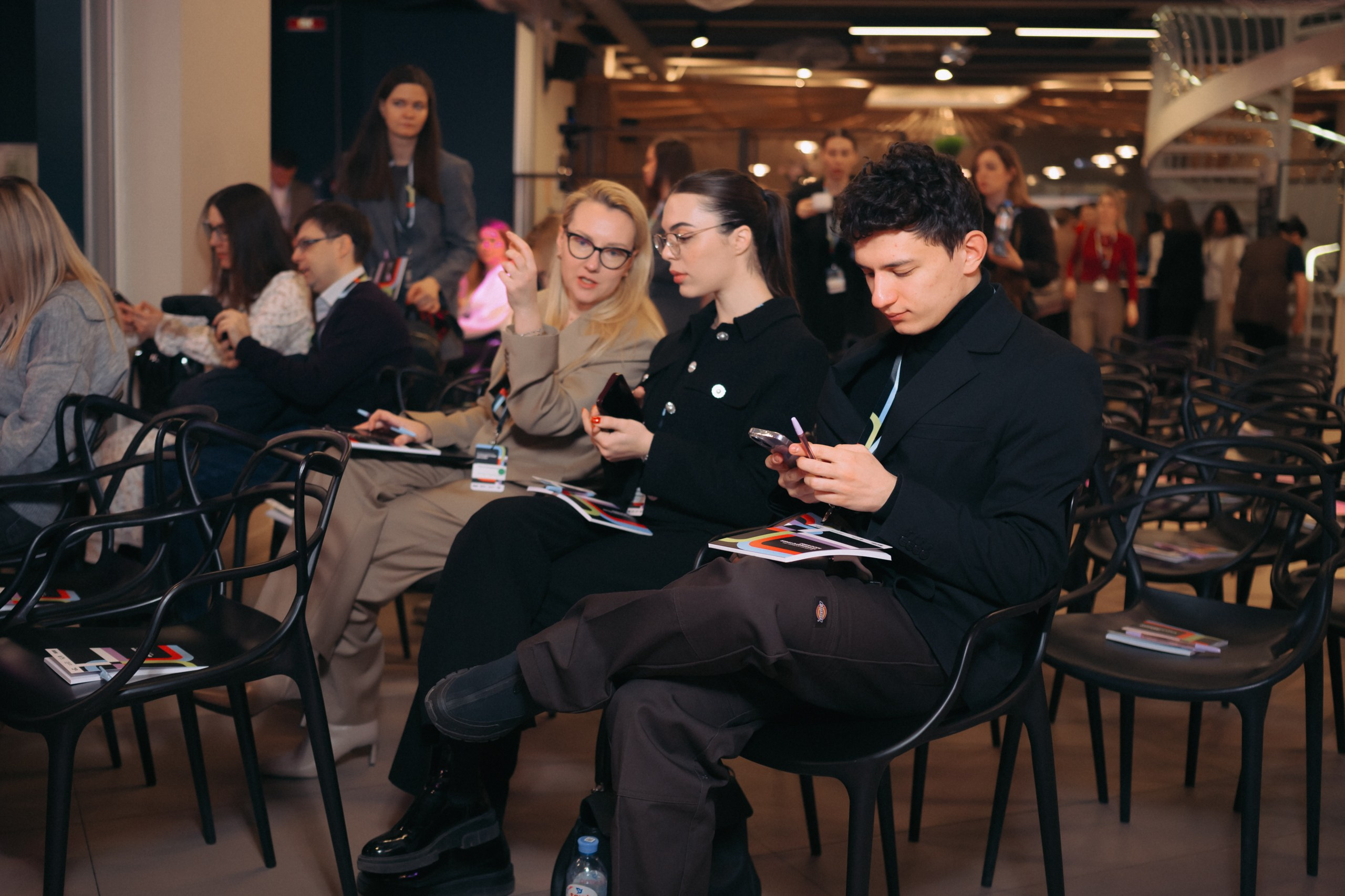 Корпоративы (сборник). Komonev