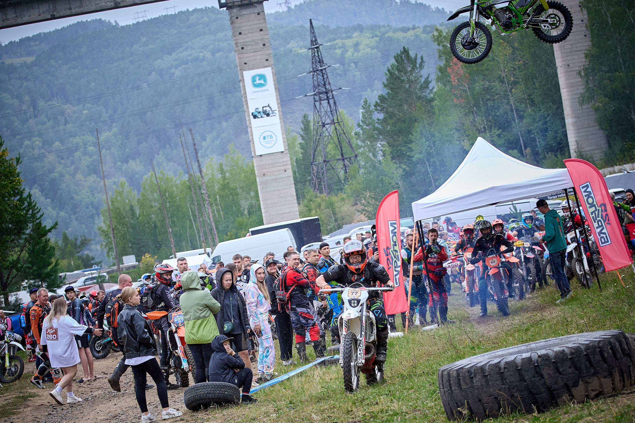 БУРЕЛОМ 2025 чемпионат Сибири по Эндуро. Фотограф Москва Concerts photo / Fashion photо