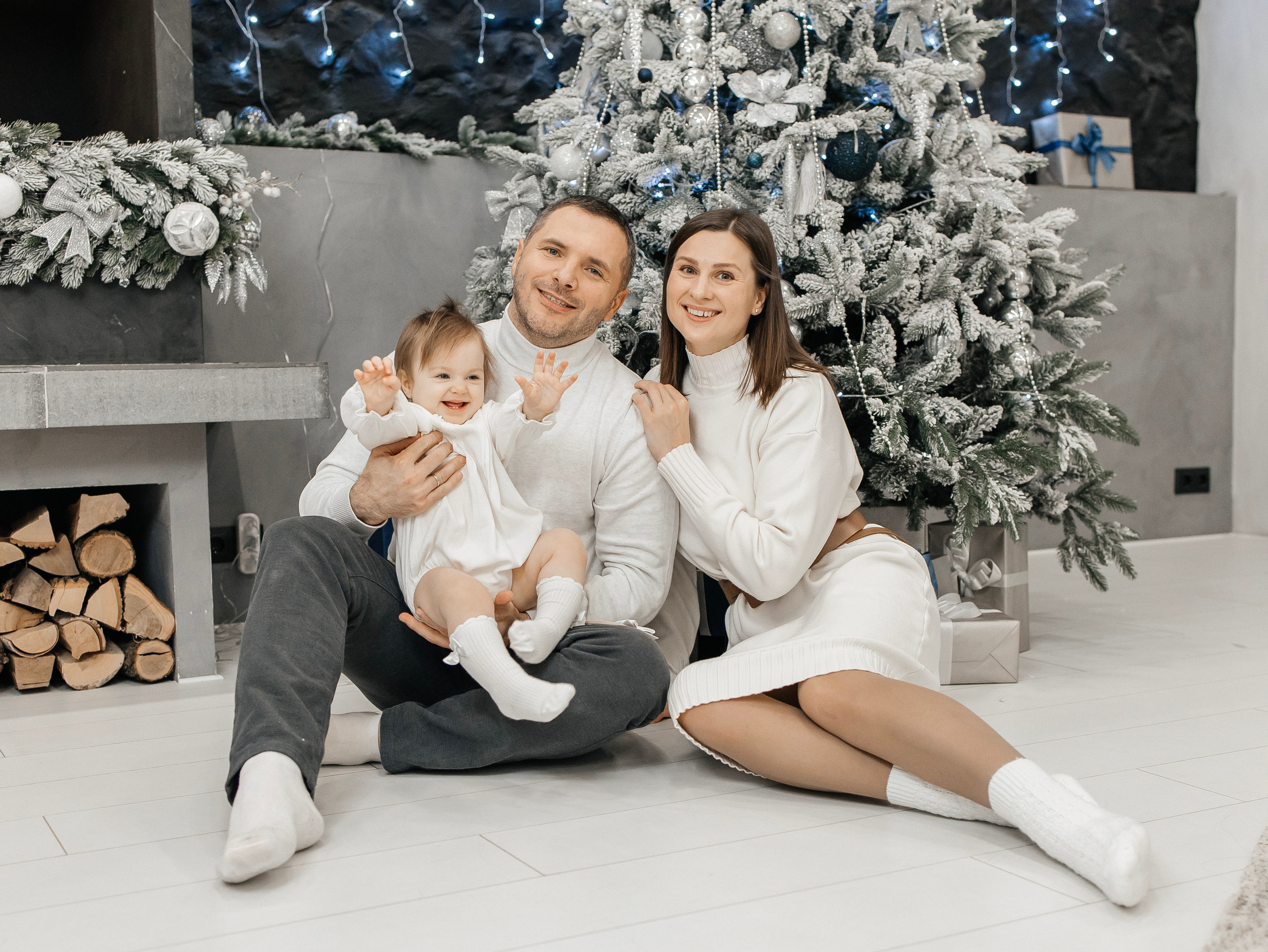 Мария Александр и Кристина. Главная