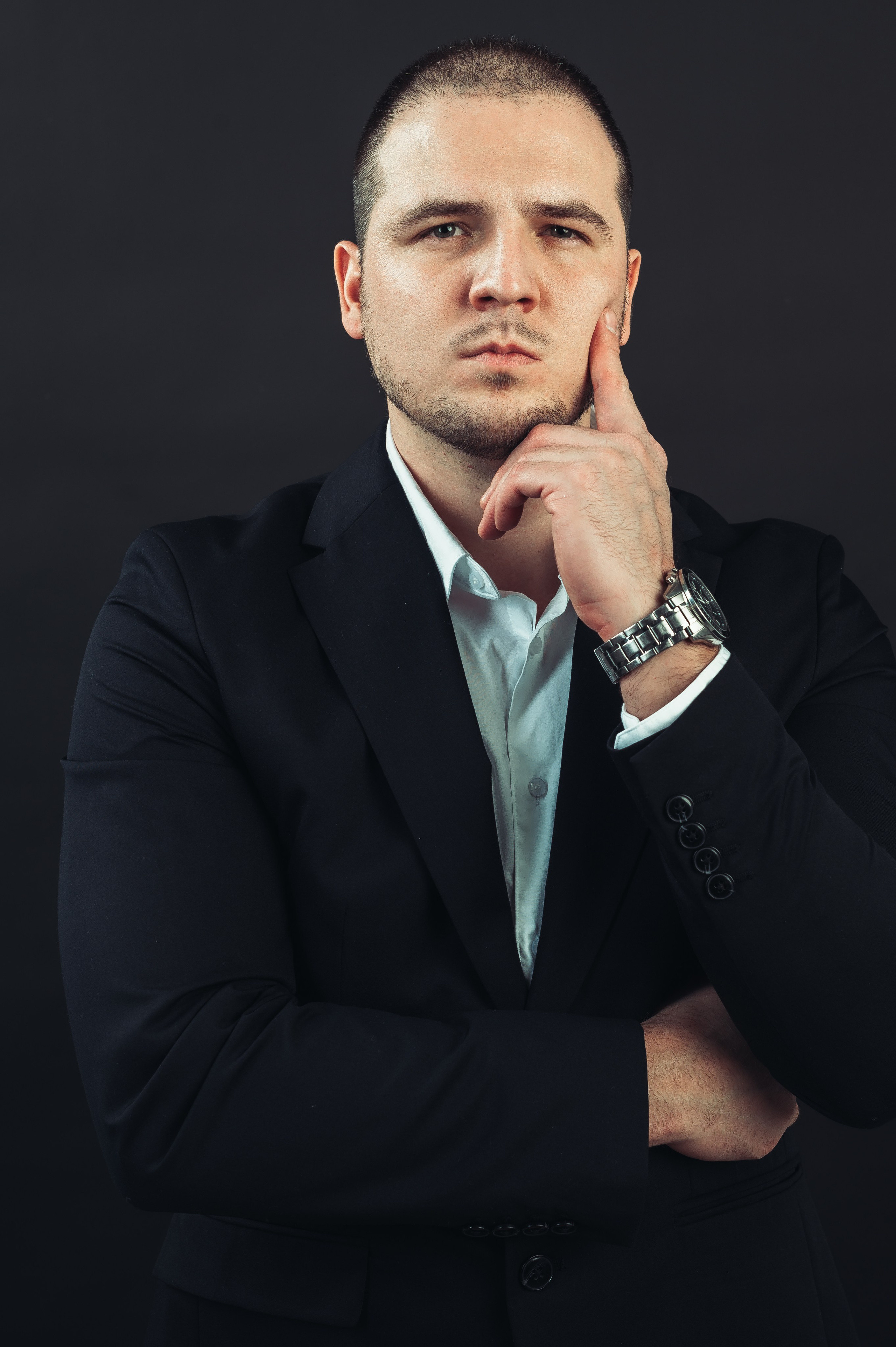 Никита Пустовалов — портретная съёмка. Иван Кубик — фотограф и видеограф