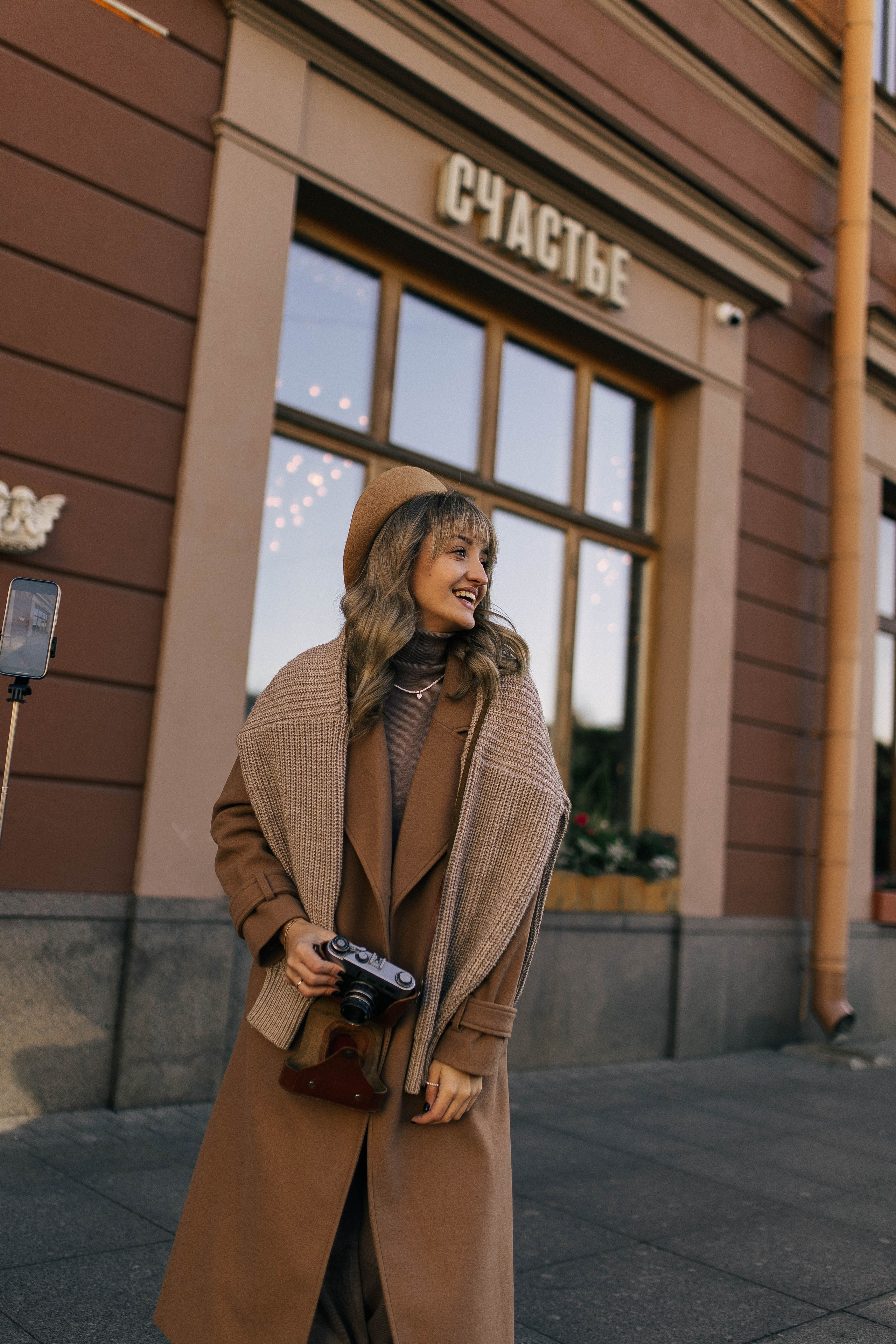 Оленька Гладченко. Главная