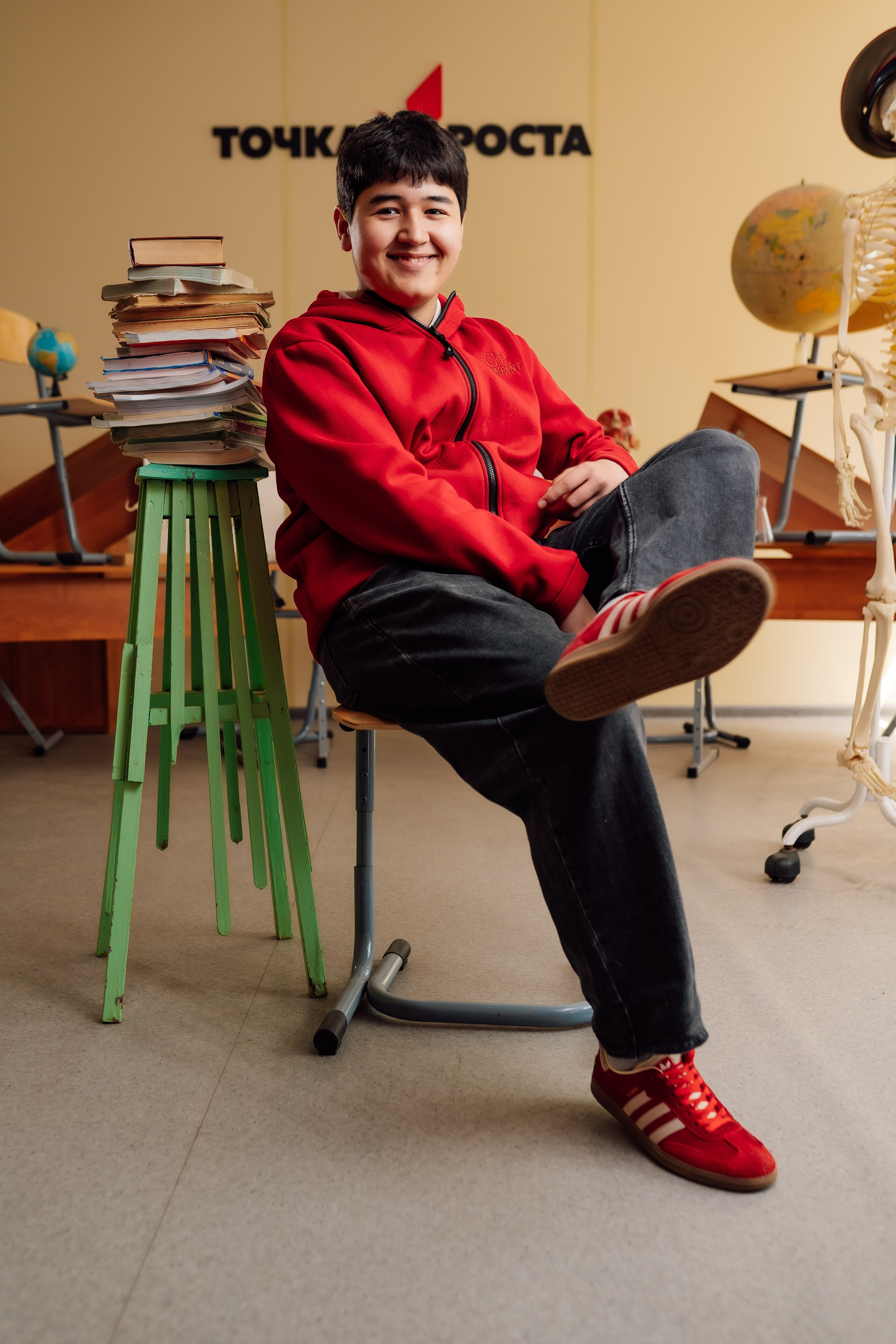 Октябрьский 8 класс. Фотограф Торопец Кристина Абрамова Kanwellia photography