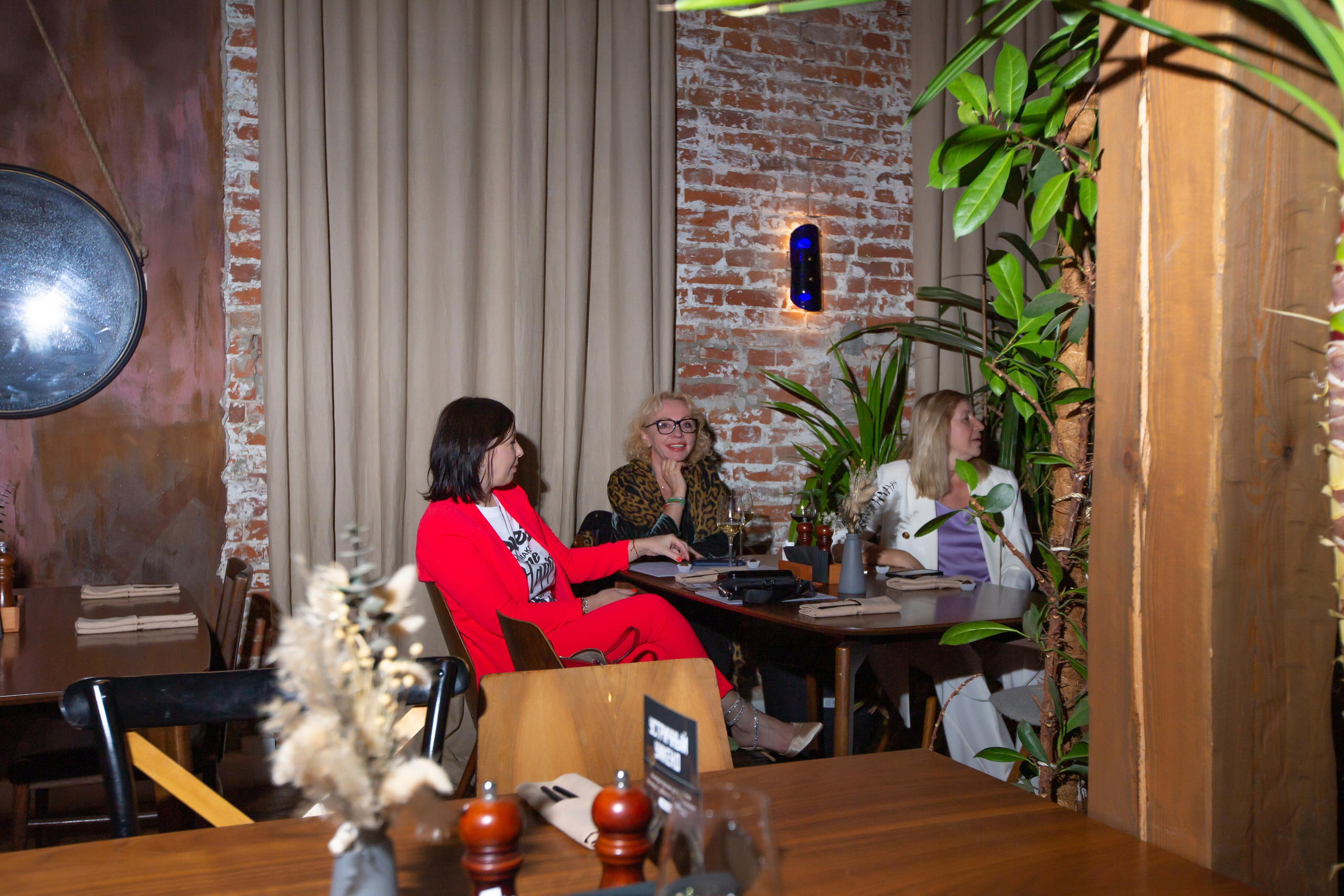 Клуб «Горожане». Свадебный фотограф Анастасия Багдасарян