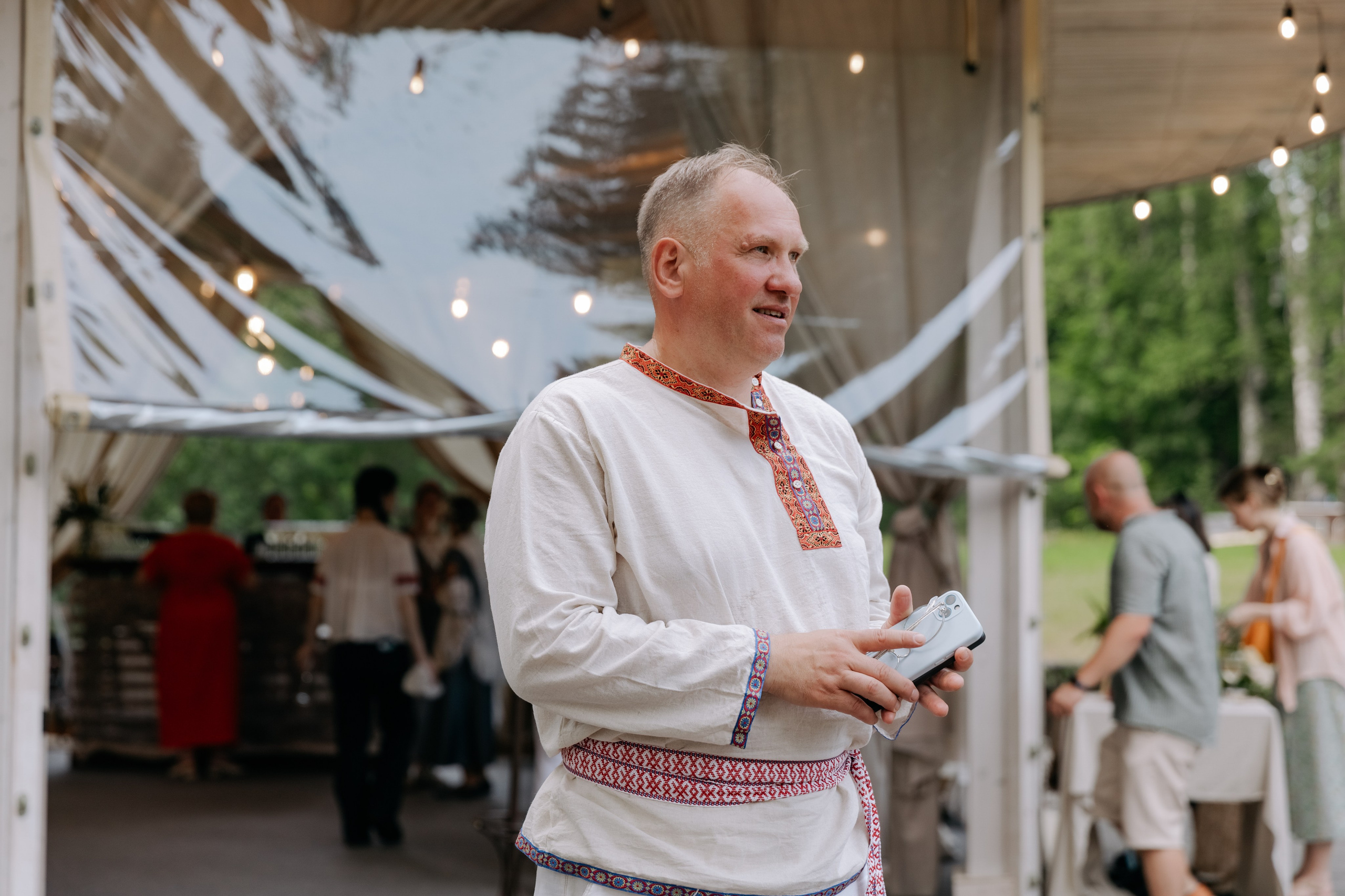 «Суженый, ряженый, приди ко мне наряженный». Свадебный и репортажный фотограф в Санкт-Петербурге