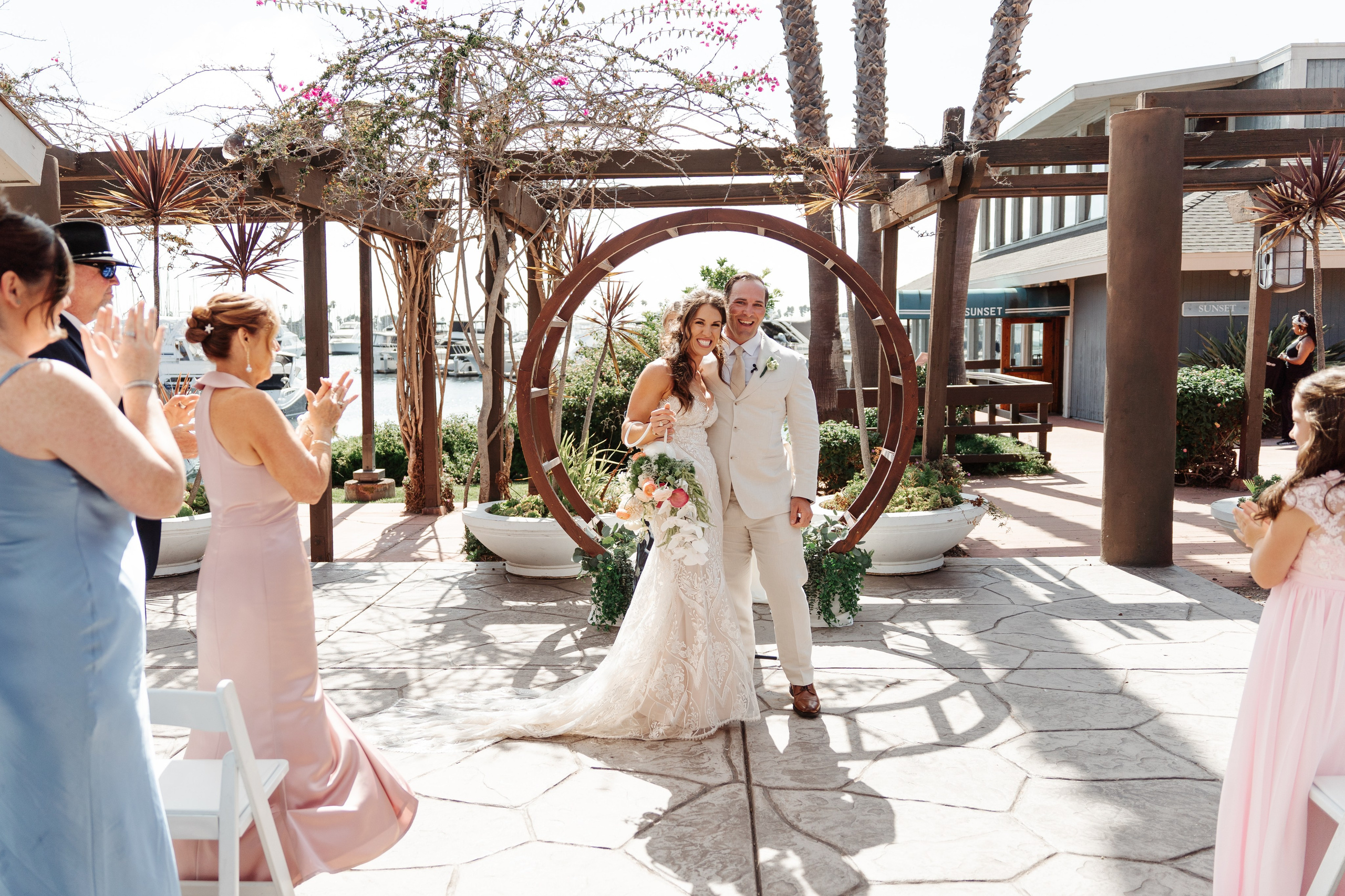 2025-08-16_BryanAmber. Ретушер Зенькевич Света