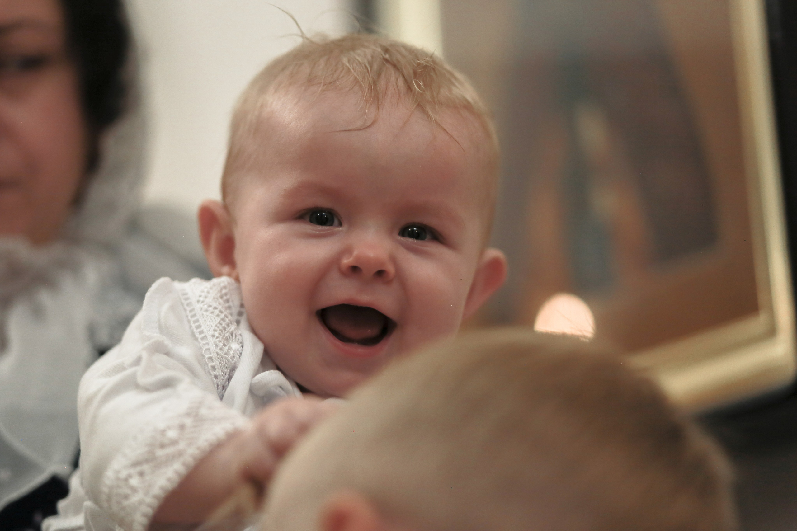 Крещение Машеньки. Храм Живоначальной Троицы в Останкино. Антонина Морозова, профессиональный семейный фотограф видеограф