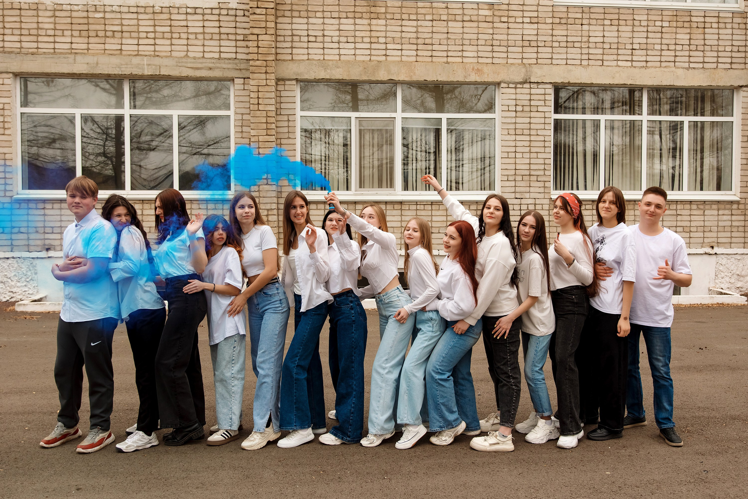 11 класс с. Барабаш. Фотограф Любовь Корниенко, Примоский край