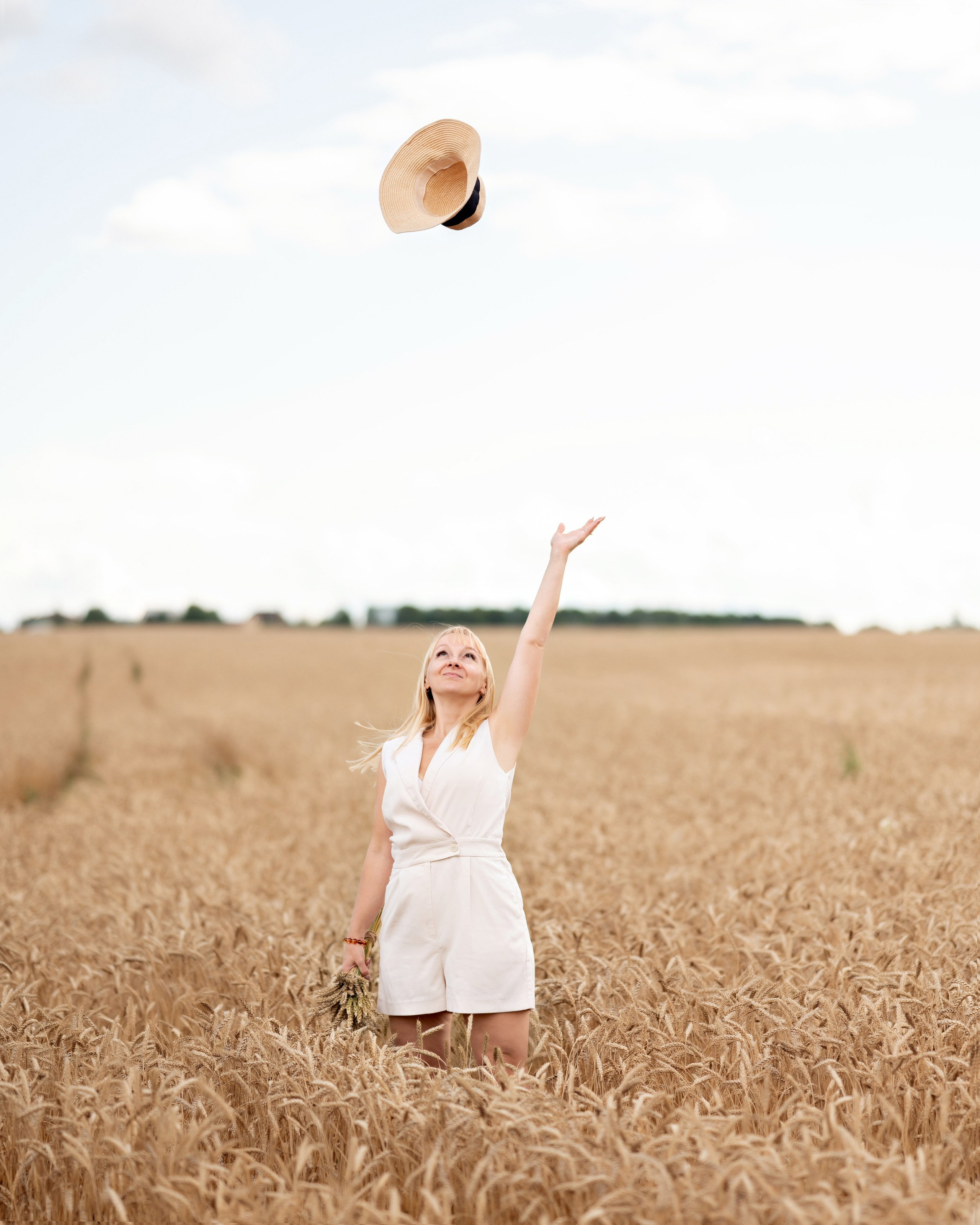 Пшеничное поле. Детский и семейный фотограф г. Москва Оксана Катаджи