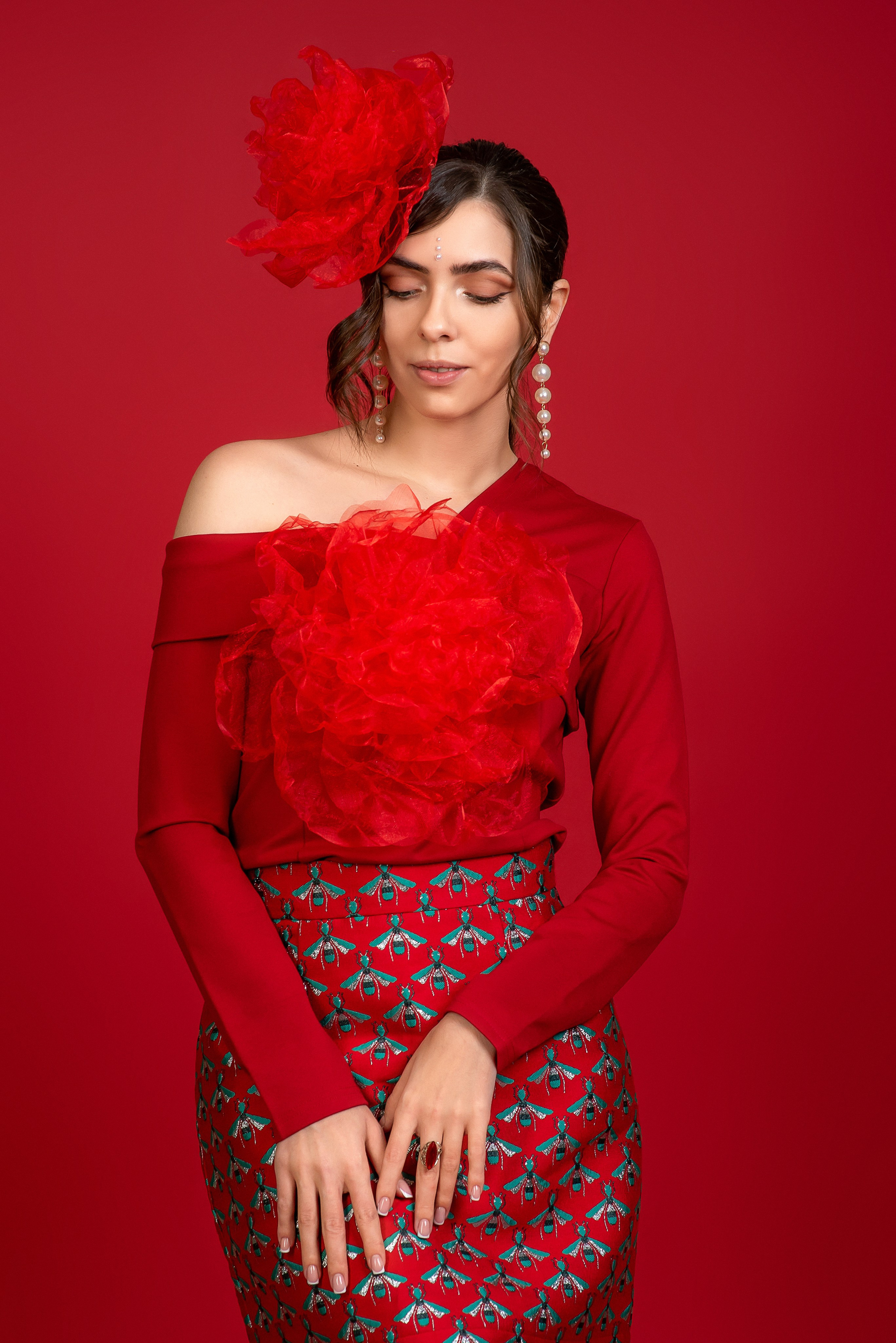 Фотосессия на красном фоне. Семейный и детский фотограф Наталья Горда