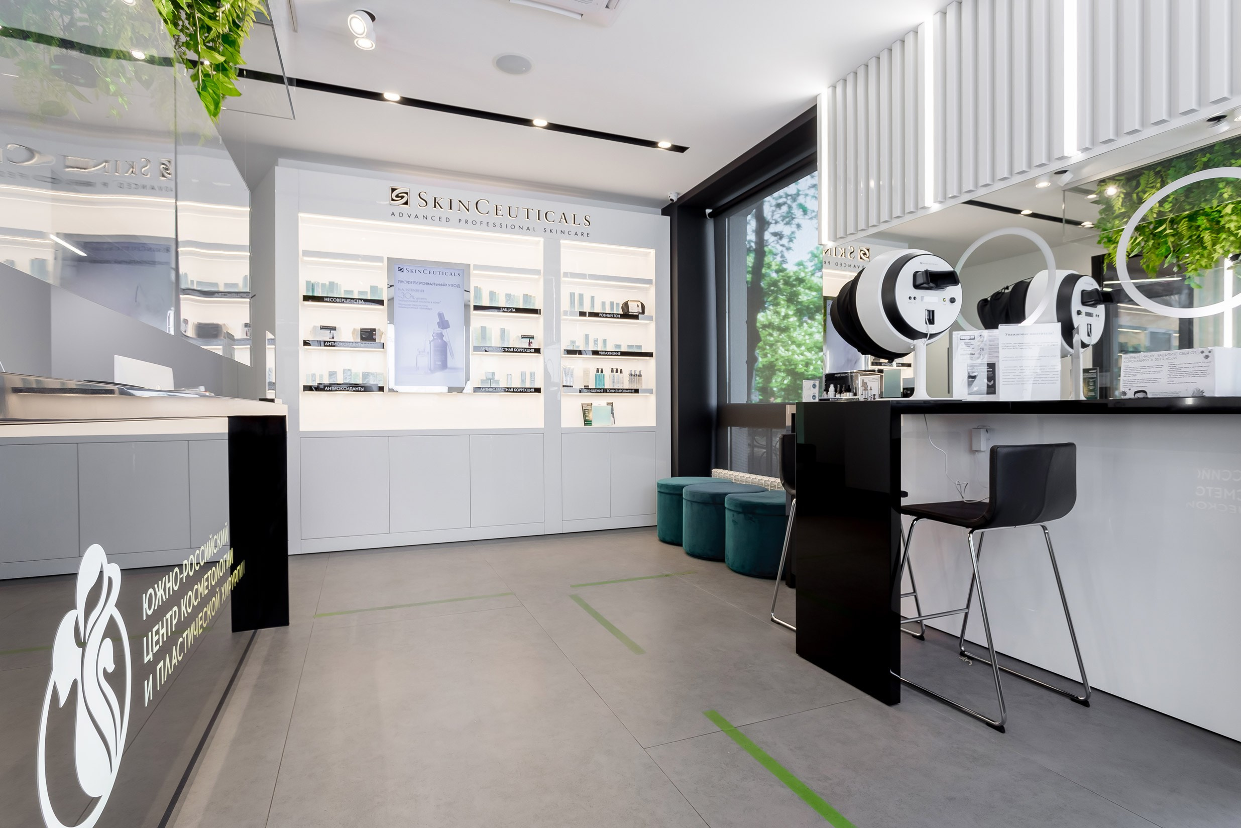 Medical centers. Interior photographer Vitalii in Portland and Vancouver