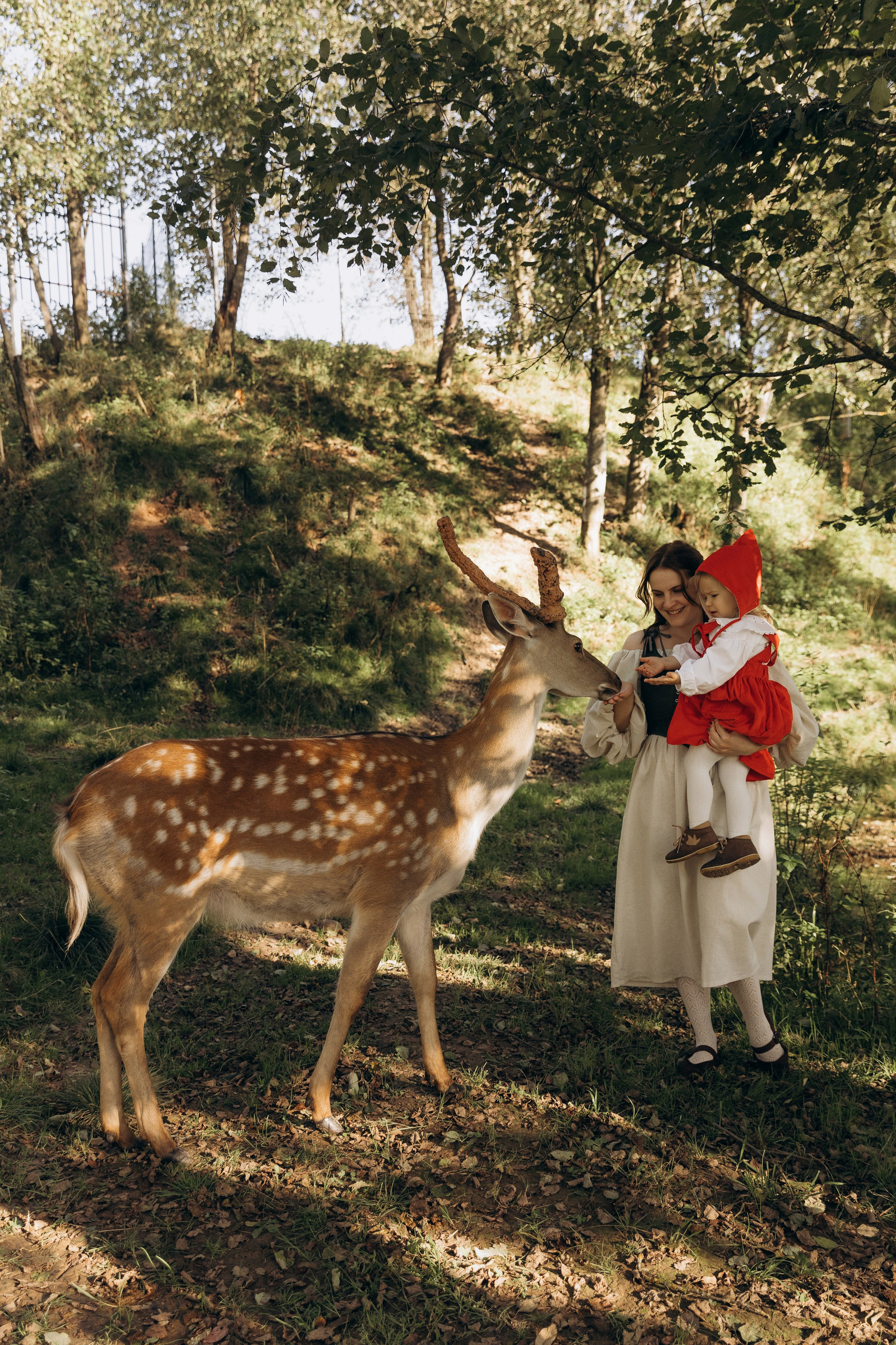 Семейная Фотосессия с оленями Бемби