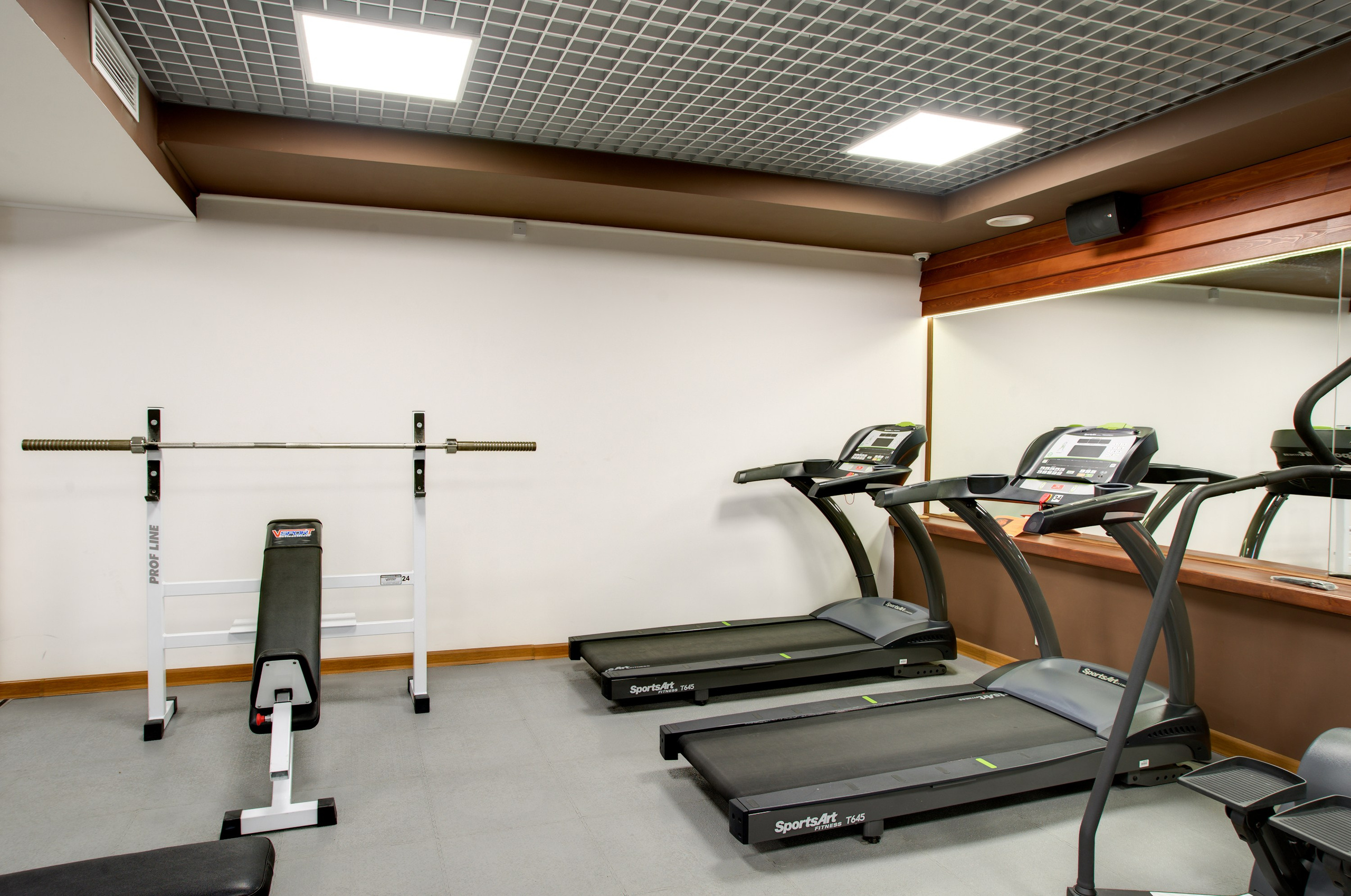 Фитнес зал в Новороссийске. Интерьерный фотограф в Сочи | Роман Сусленко