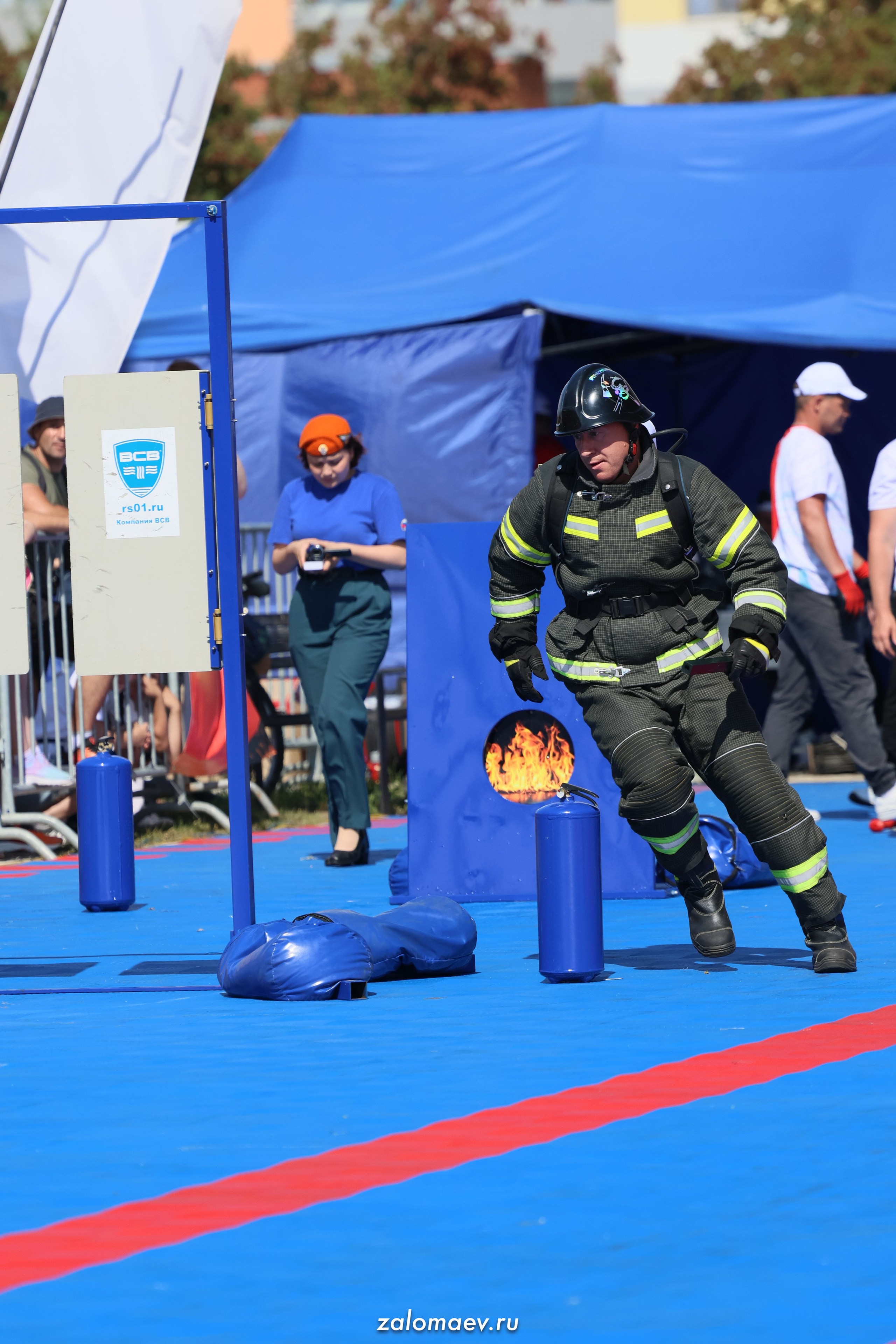 Сильнейший пожарный. Фотограф Александр Заломаев