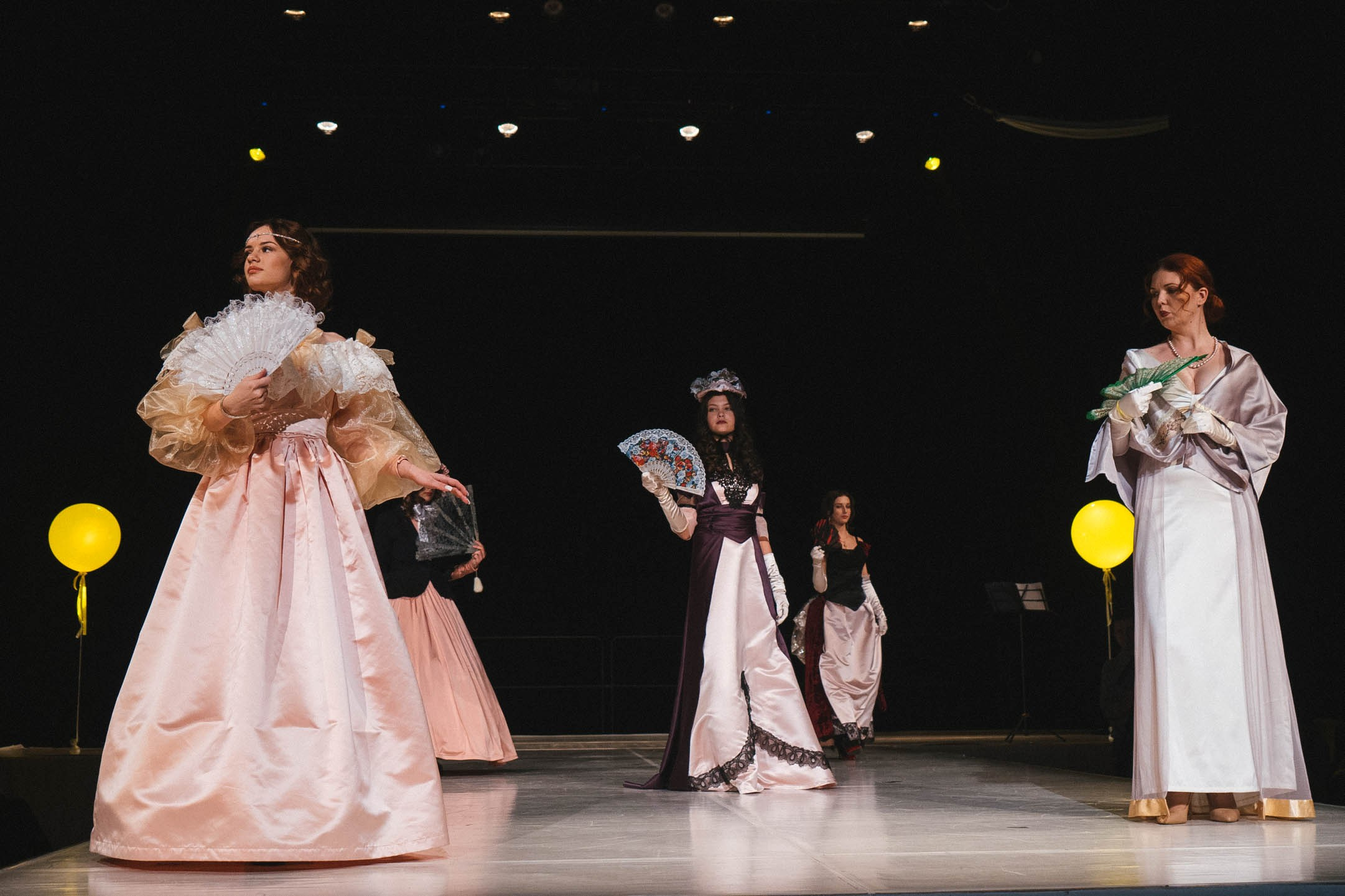 Дефиле. Фотограф/ видеограф Катя Ильина Калуга