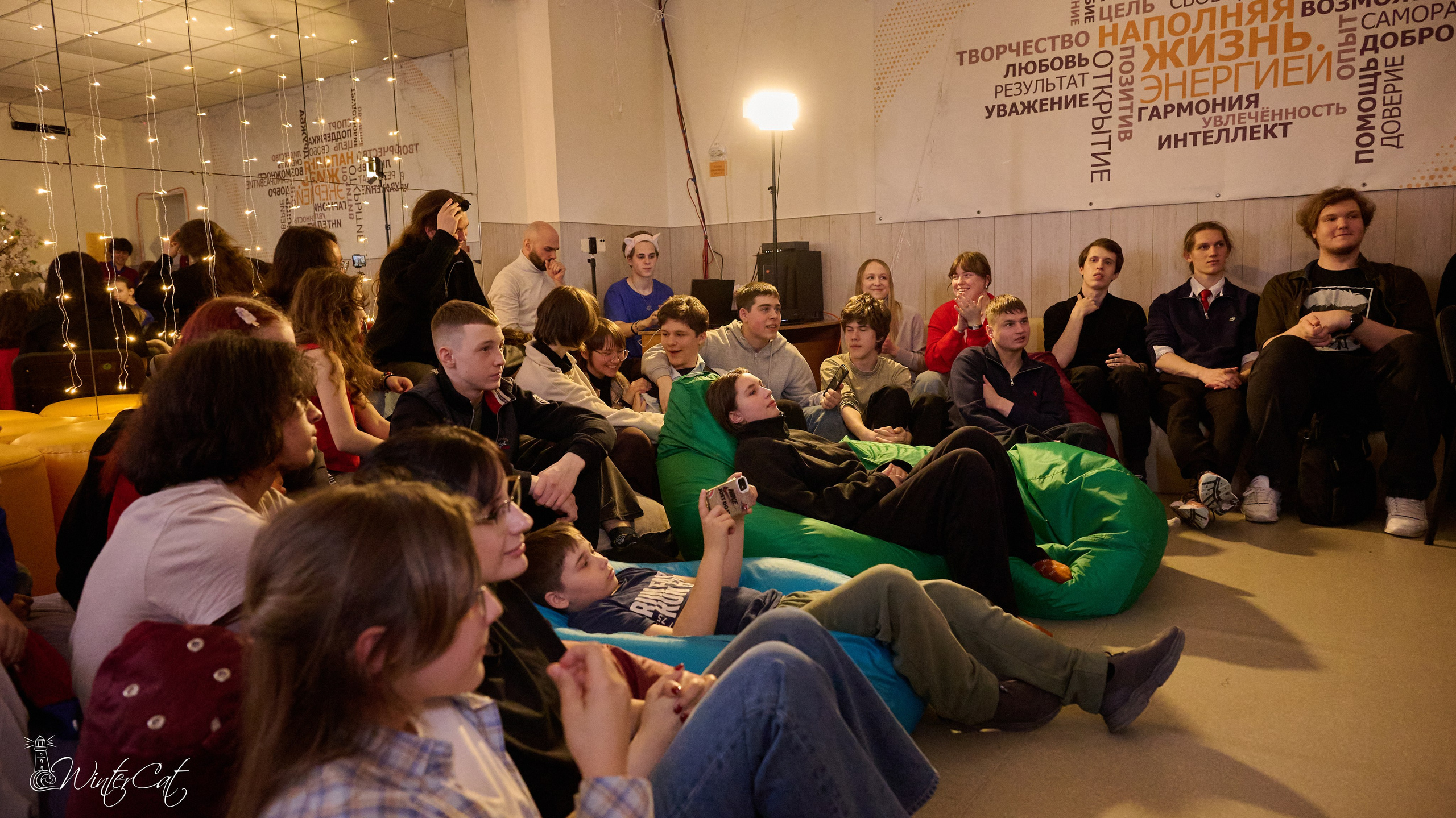 Тёплый Вечер (18.04.26 Чайка). Портретный и репортажный фотограф в Магадане Андрей Нефедов WinterCatPhoto