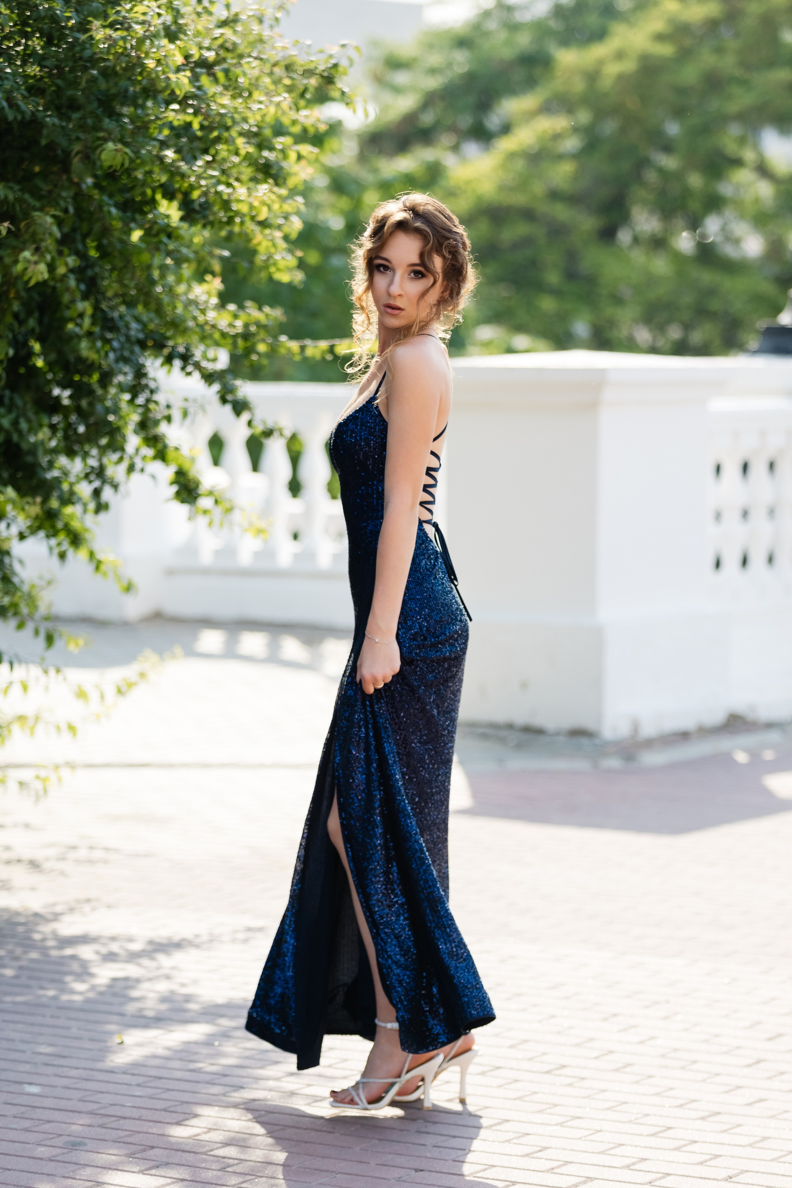 Фотосессия девушек выпускниц в вечерних платьях. Свадебный фотограф, фотосъемка в Крыму, Севастополе, Симферополе, Ялте