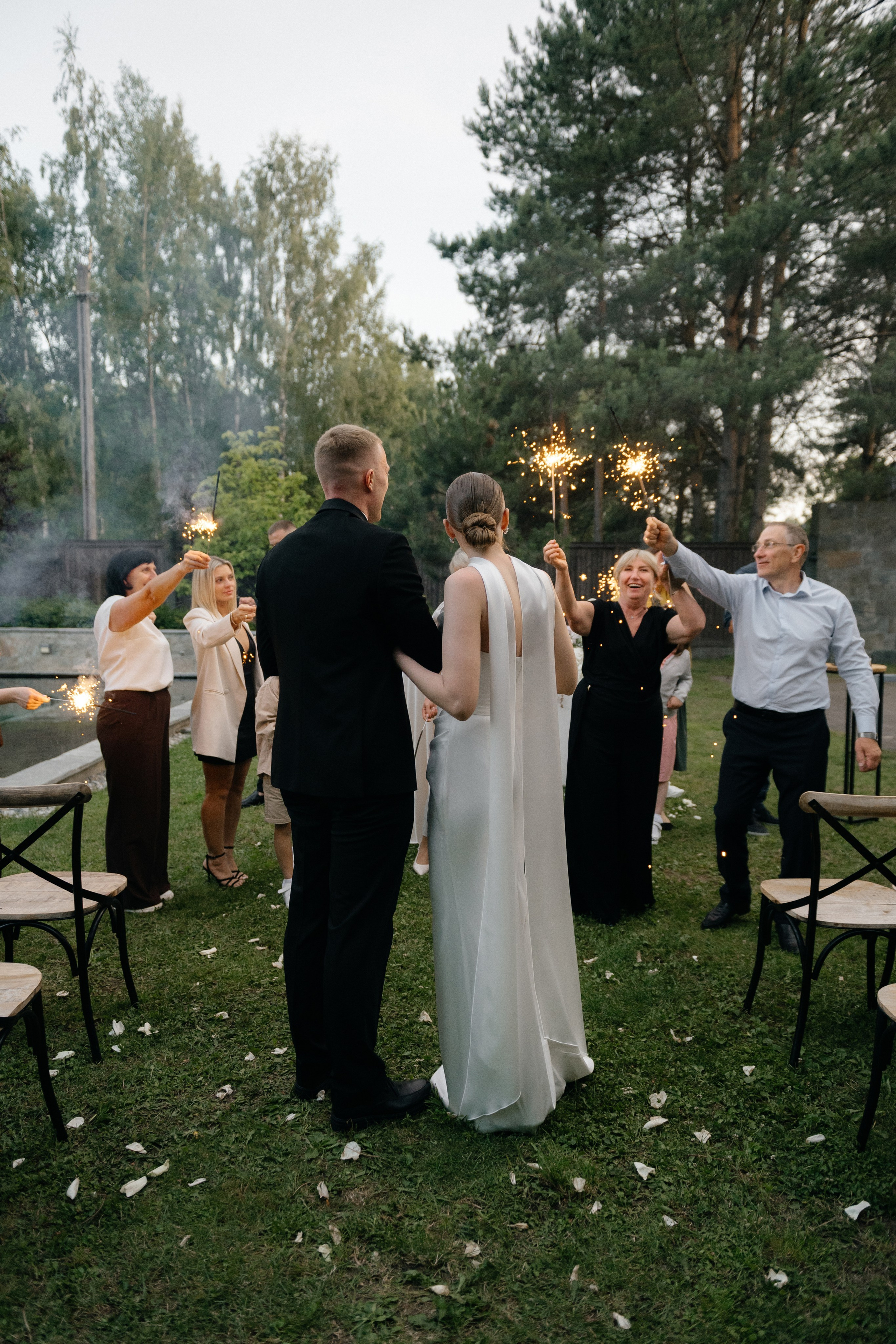 Wedding day in DELICE CHALET. Wedding PHOTOGRAPHER Andrew Vnukov