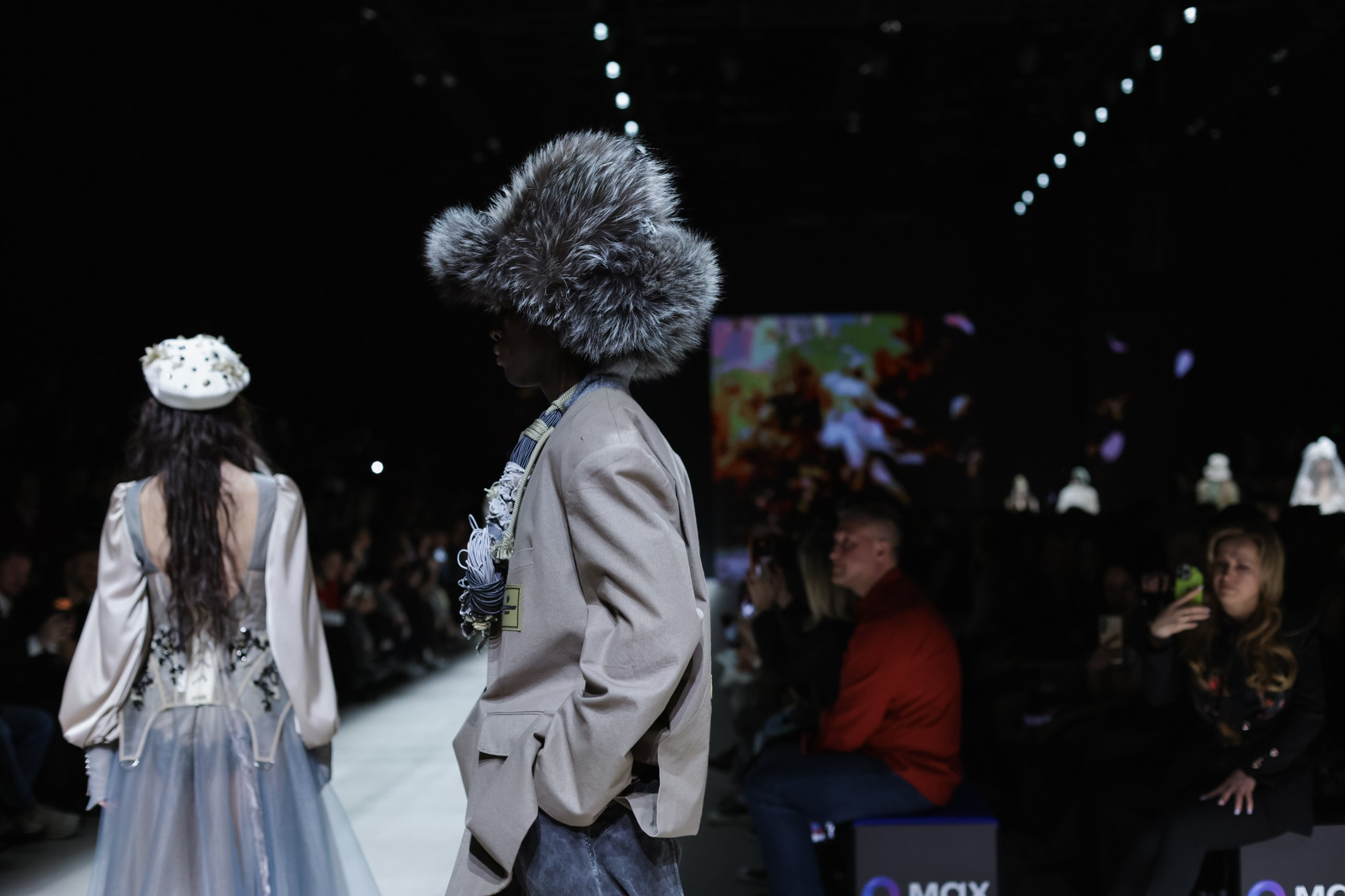 Показ IGOR GULYAEV — Moscow Fashion Week 19/03. Jane Kudryavtseva | MODEL PHOTO, PORTRAIT & EVENTS