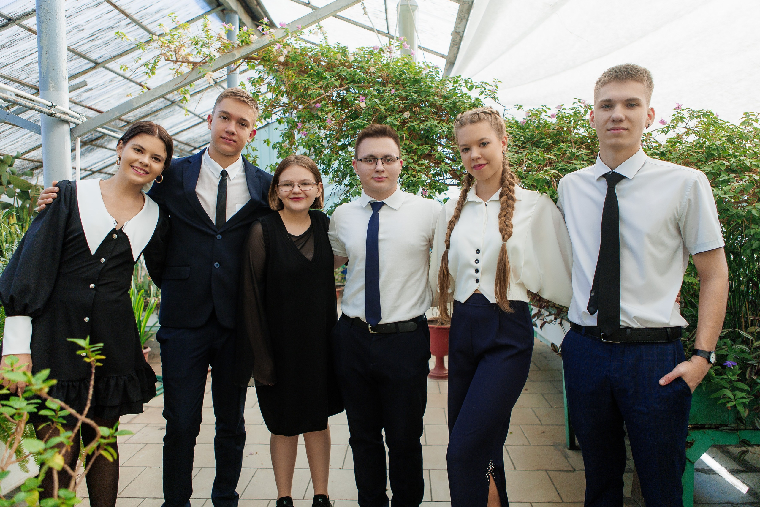 Гимназия 12 11 А 2024. Свадебный и портретный Фотограф в Липецке Дмитрий Котюков