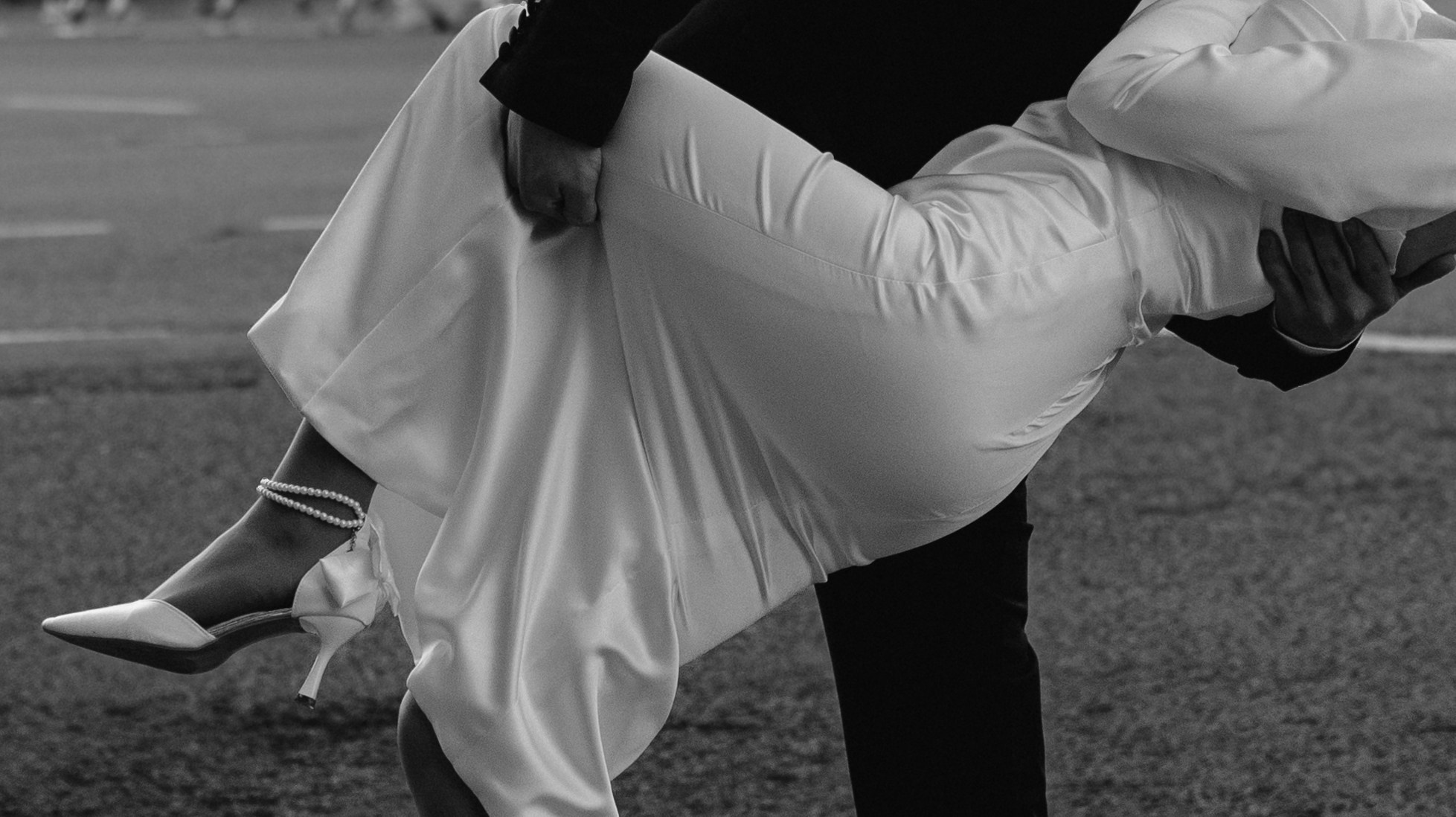 Свадебная фотосессия в Санкт-Петербурге. Исаакиевский собор. Дворец Бракосочетания №2 на Фурштатской