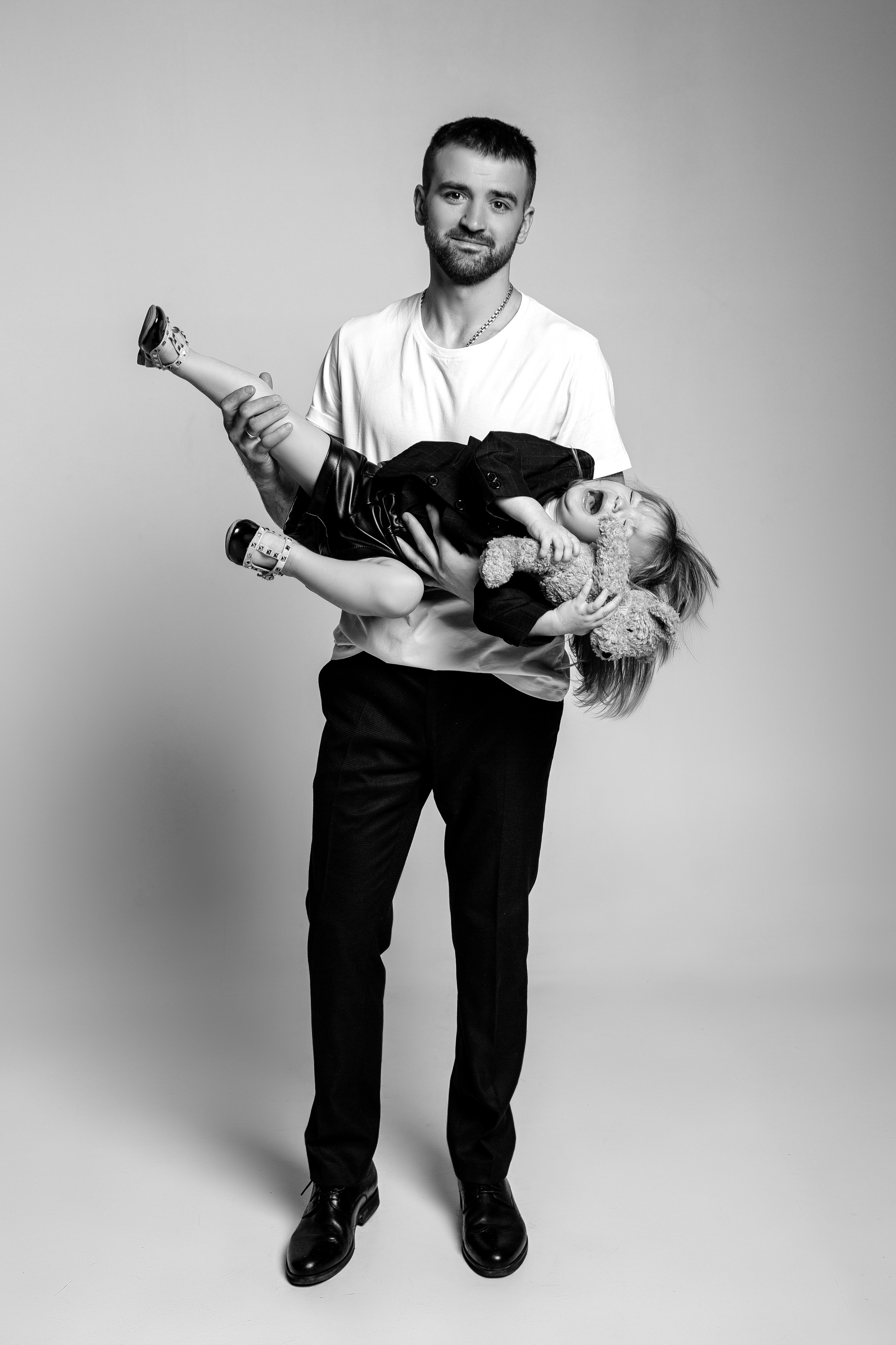 Наташа, Виталий, Миша и Аврора. Яна Тихонова — фотограф в Полоцке, Витебске и Минске