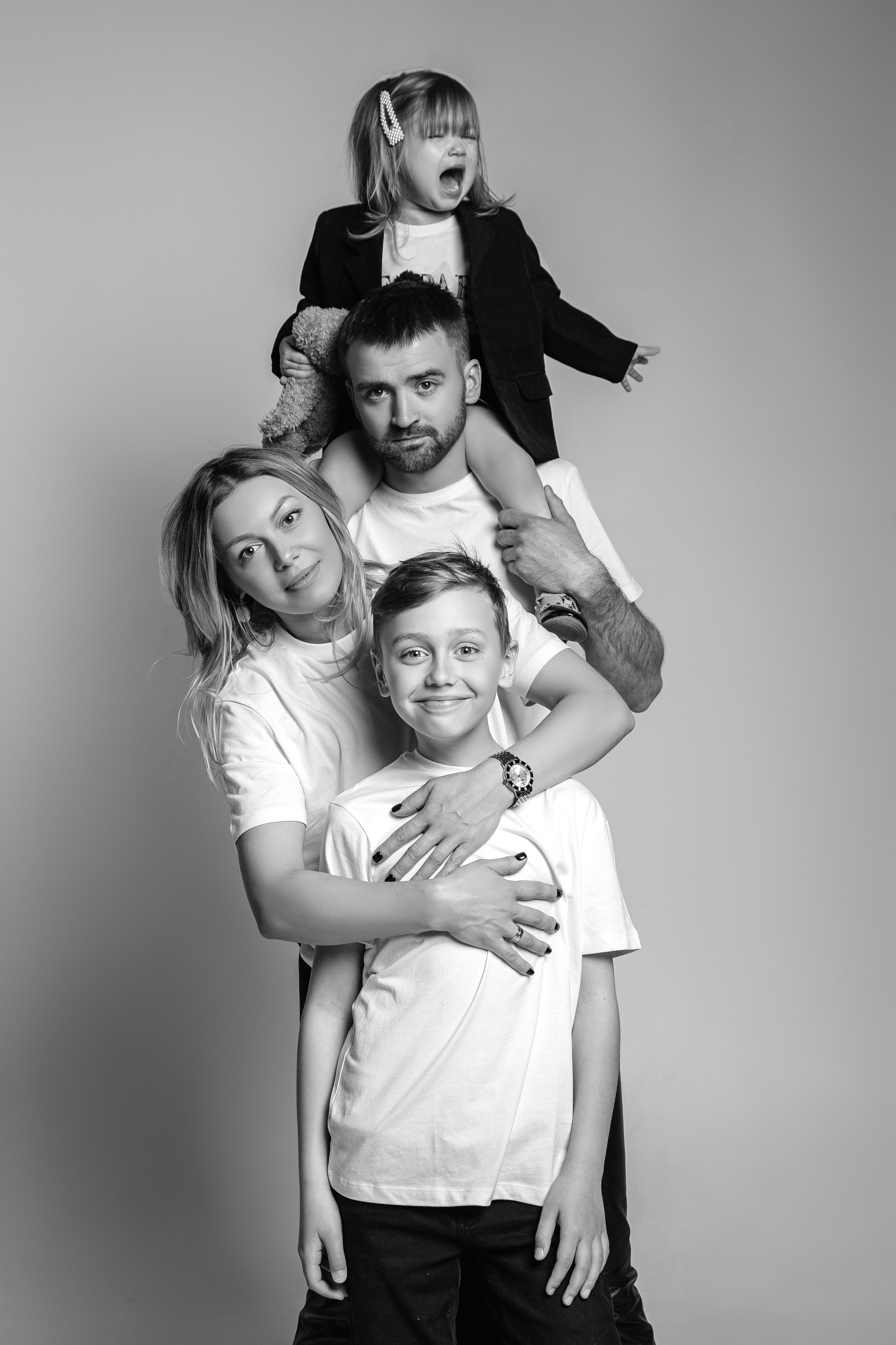 Наташа, Виталий, Миша и Аврора. Яна Тихонова — фотограф в Полоцке, Витебске и Минске