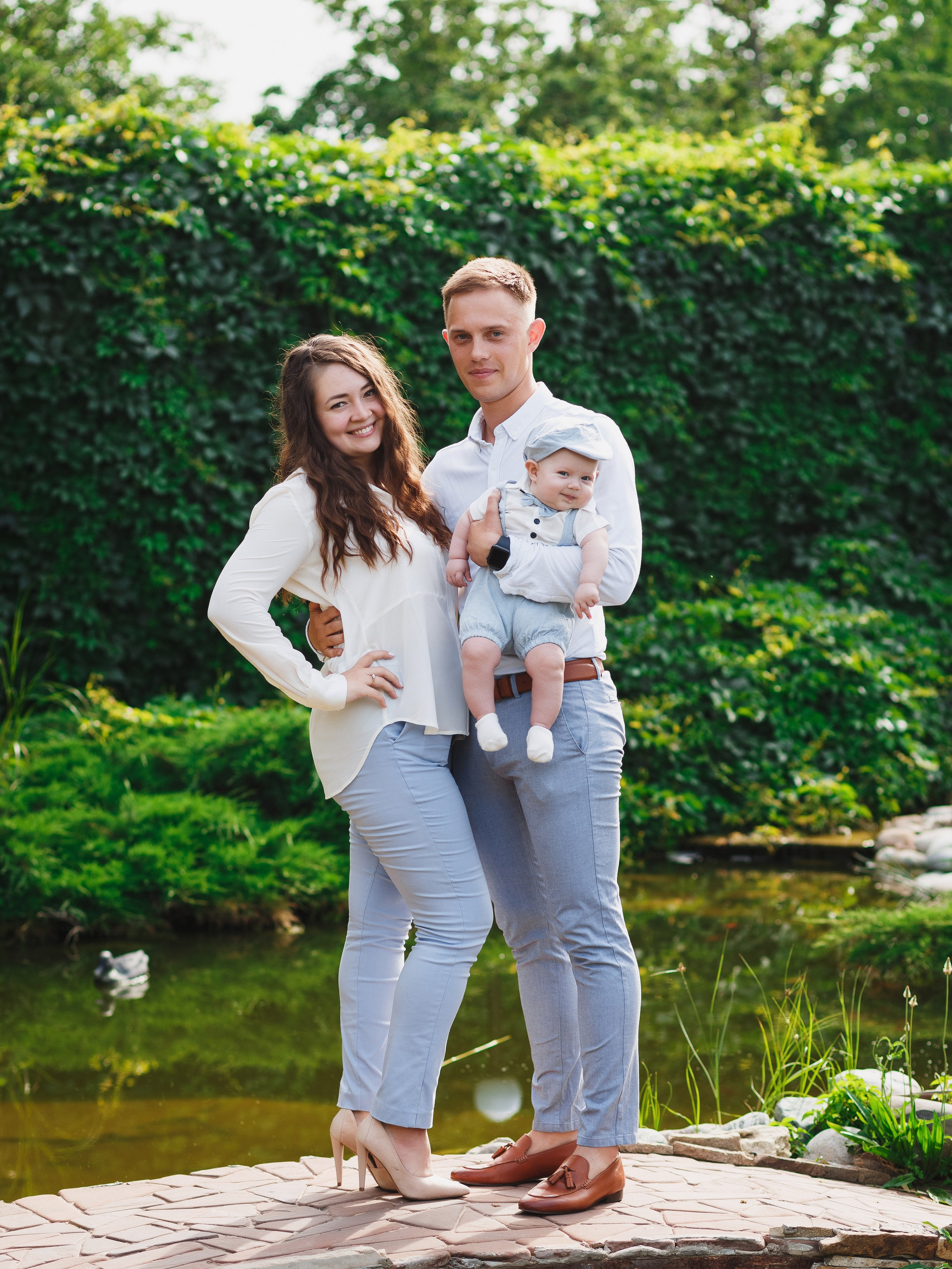 Свадебный фотограф Таганрог — фотосессия в центре города и банкет в коттедже «Виктория». Свадебный и семейный фотограф в Таганроге Бакарюк Антон